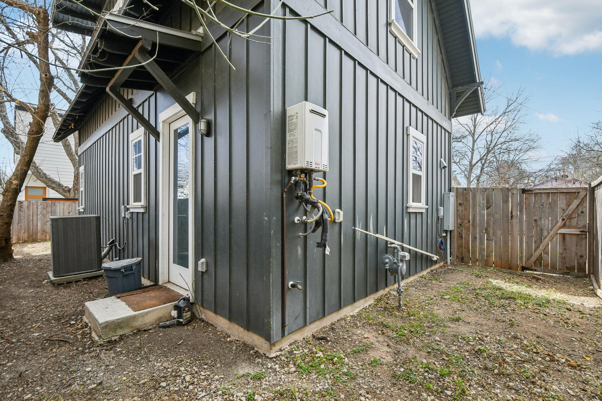 3500 Pickle Dr # B, Austin, TX 78702