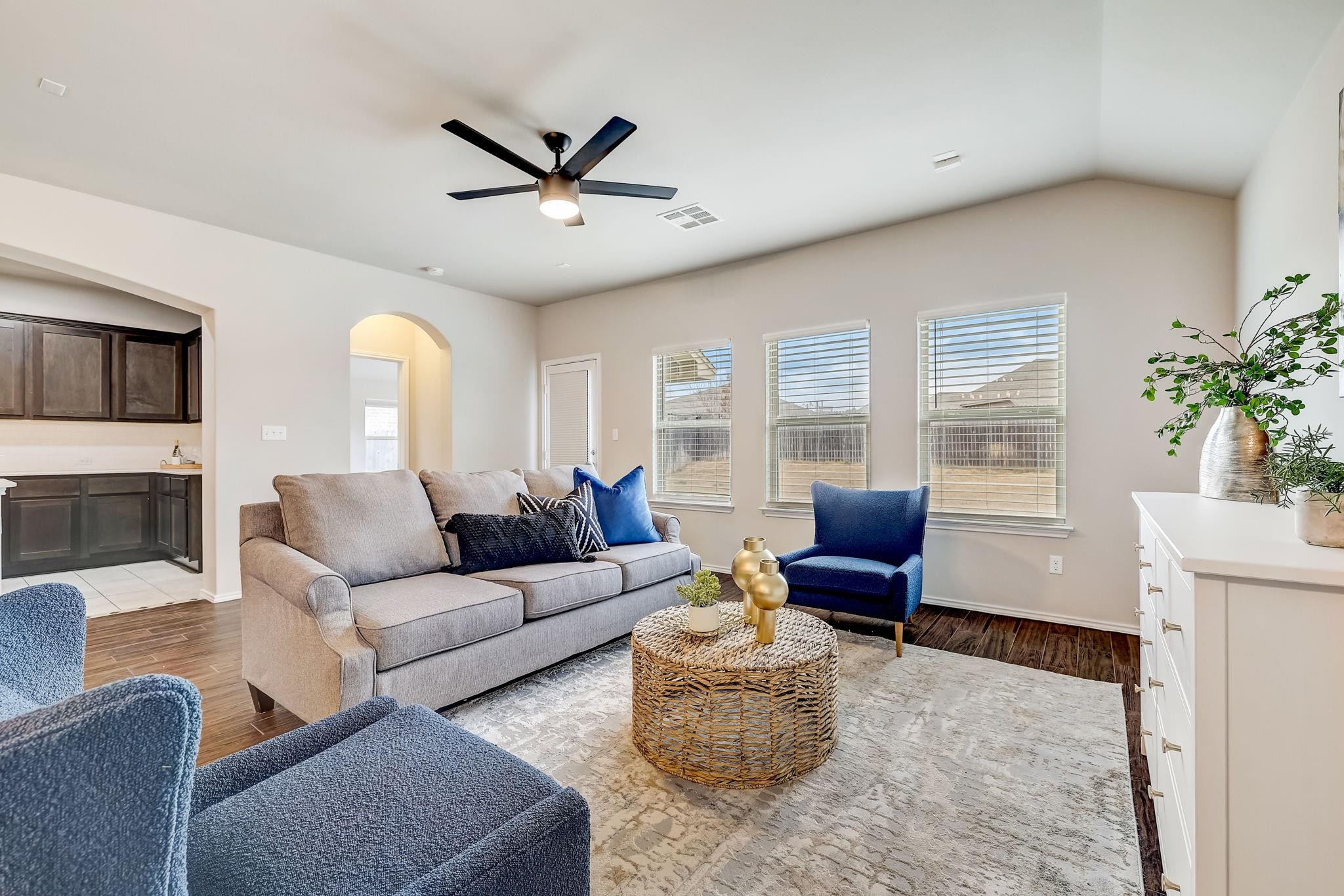 212 Durata Dr, San Marcos, TX 78666