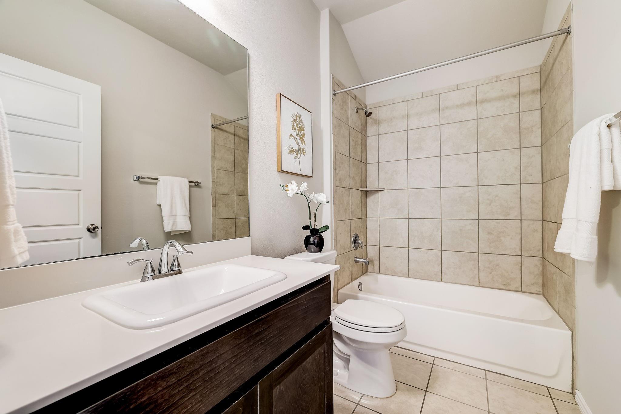 212 Durata Dr, San Marcos, TX 78666