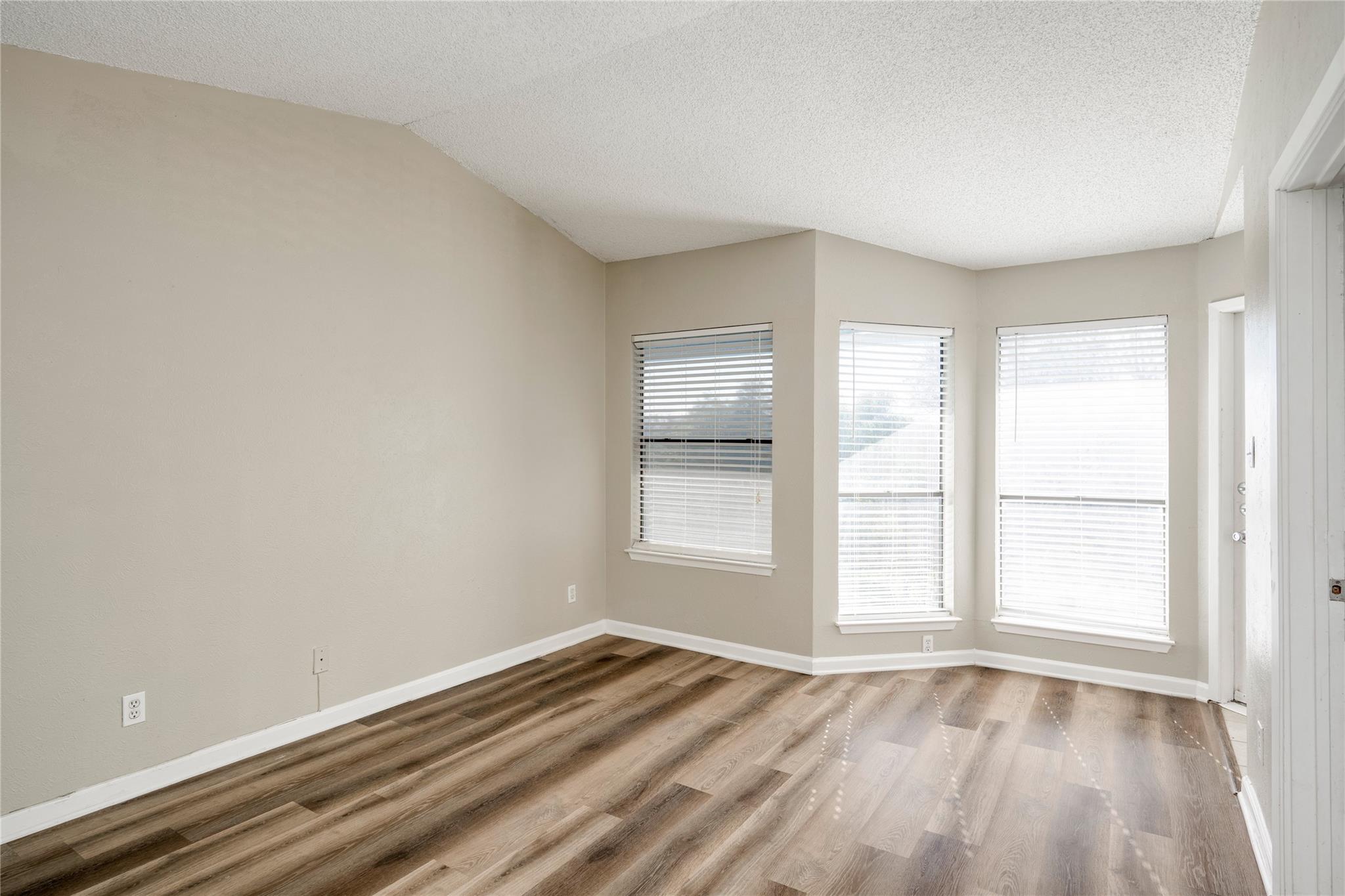 5304 Indio Cv # D, Austin, TX 78745