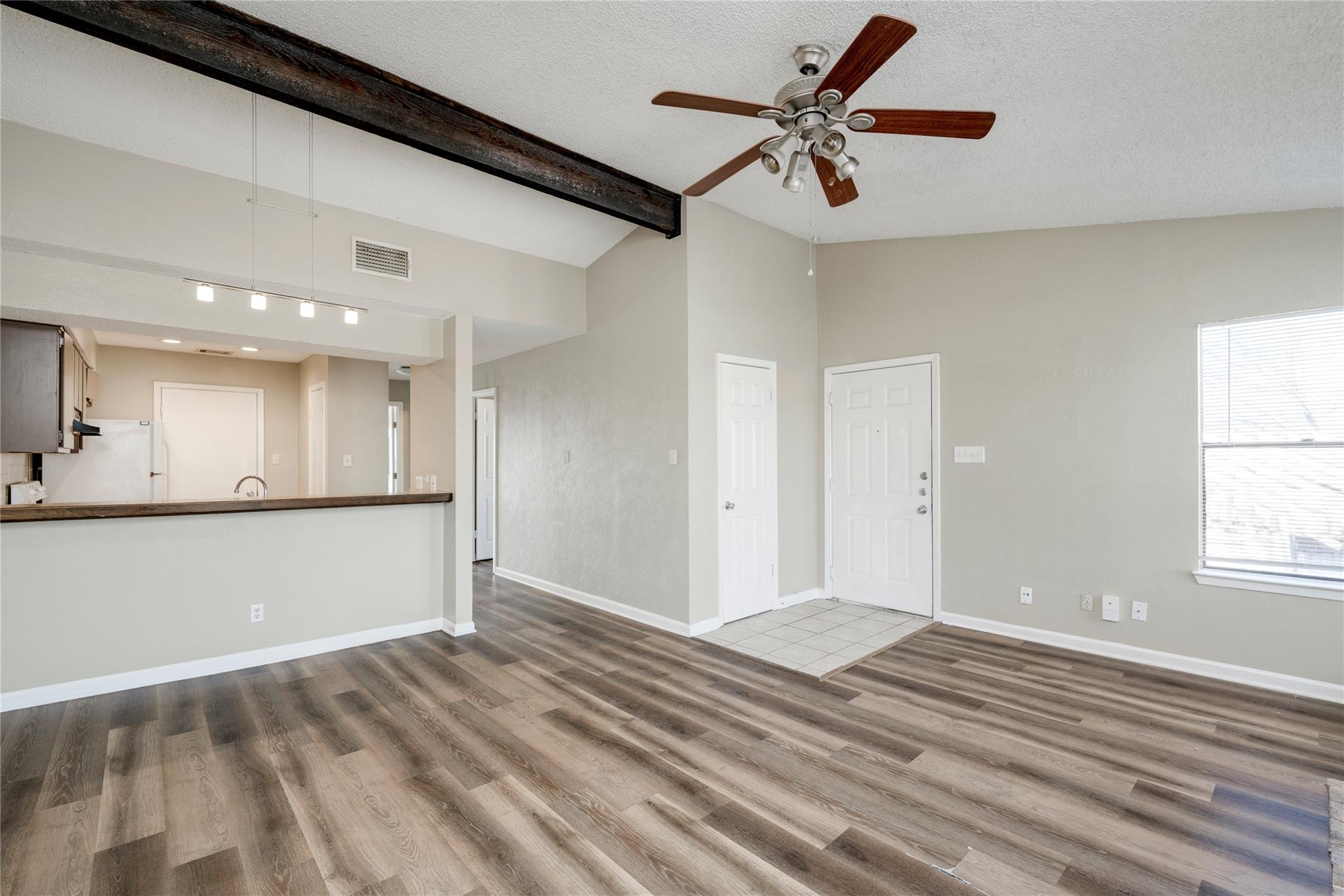 5304 Indio Cv # D, Austin, TX 78745