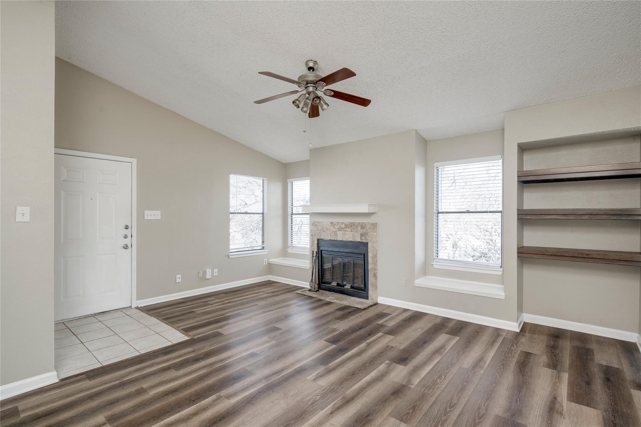 5304 Indio Cv # D, Austin, TX 78745