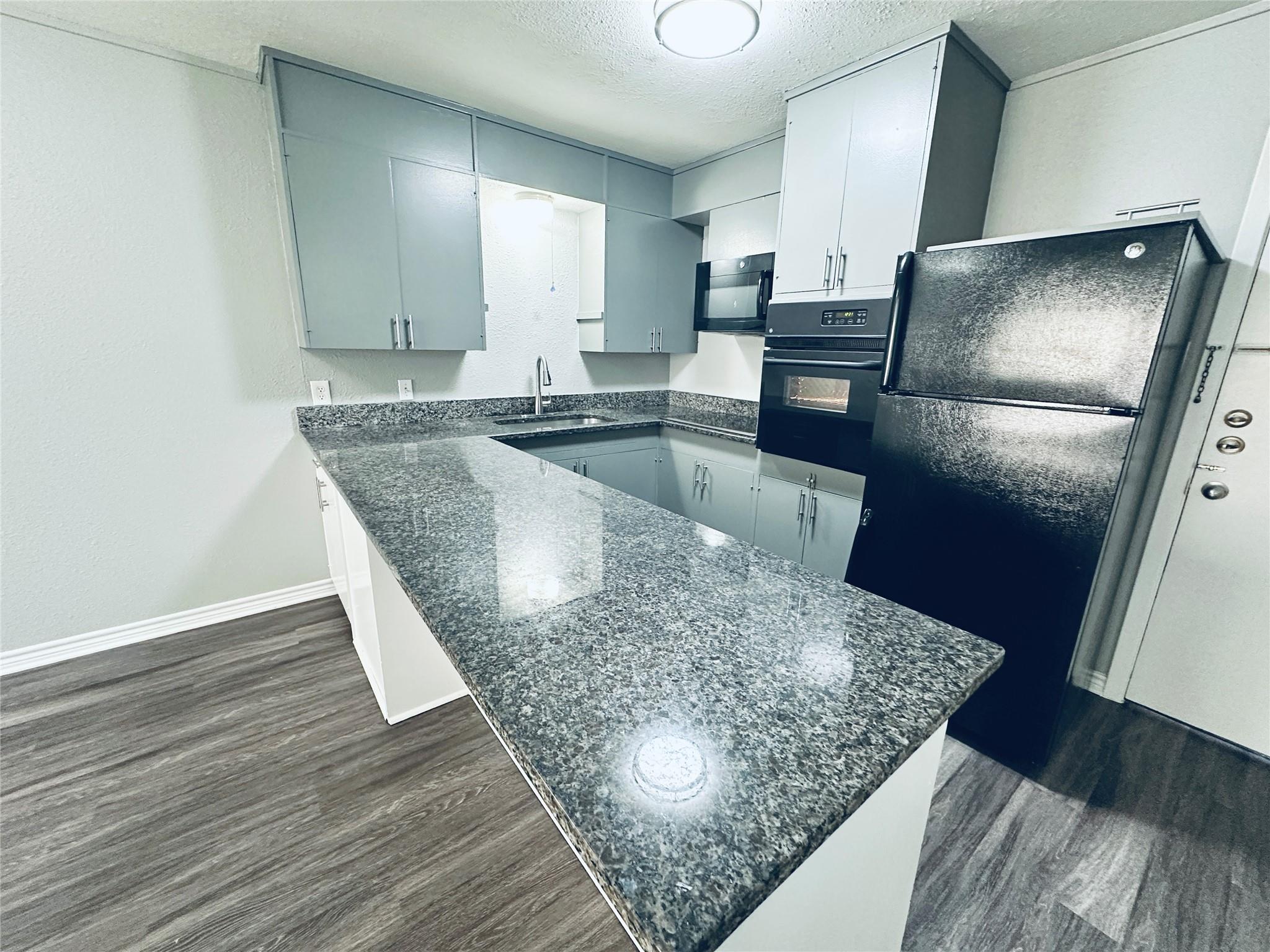 601 W 11th St # 121, Austin, TX 78701