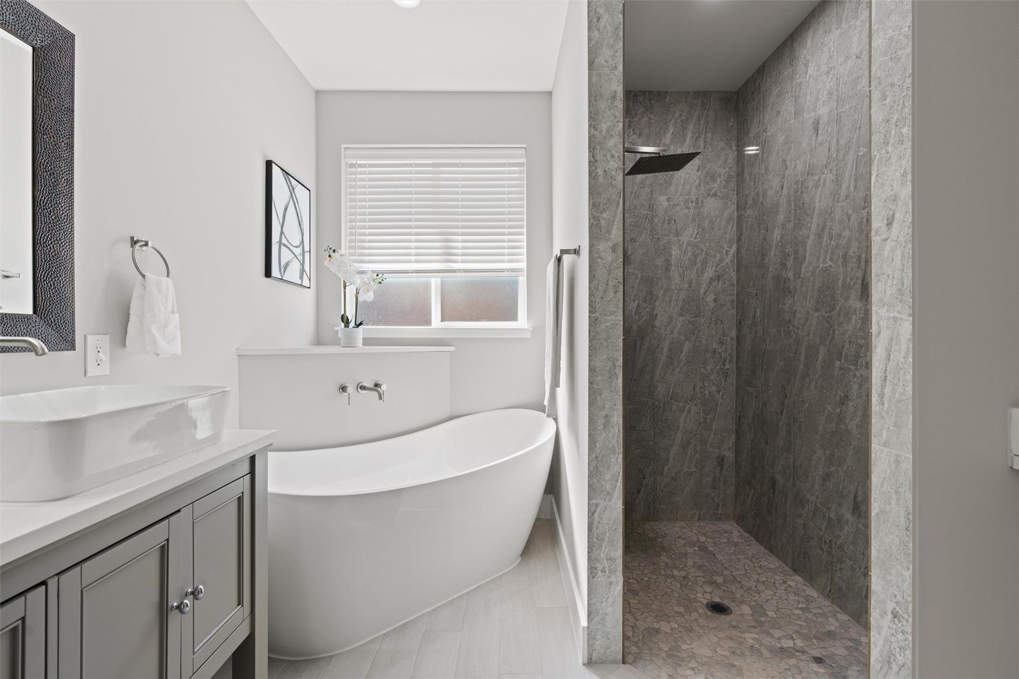 209 Kipahulu Dr, Bastrop, TX 78602