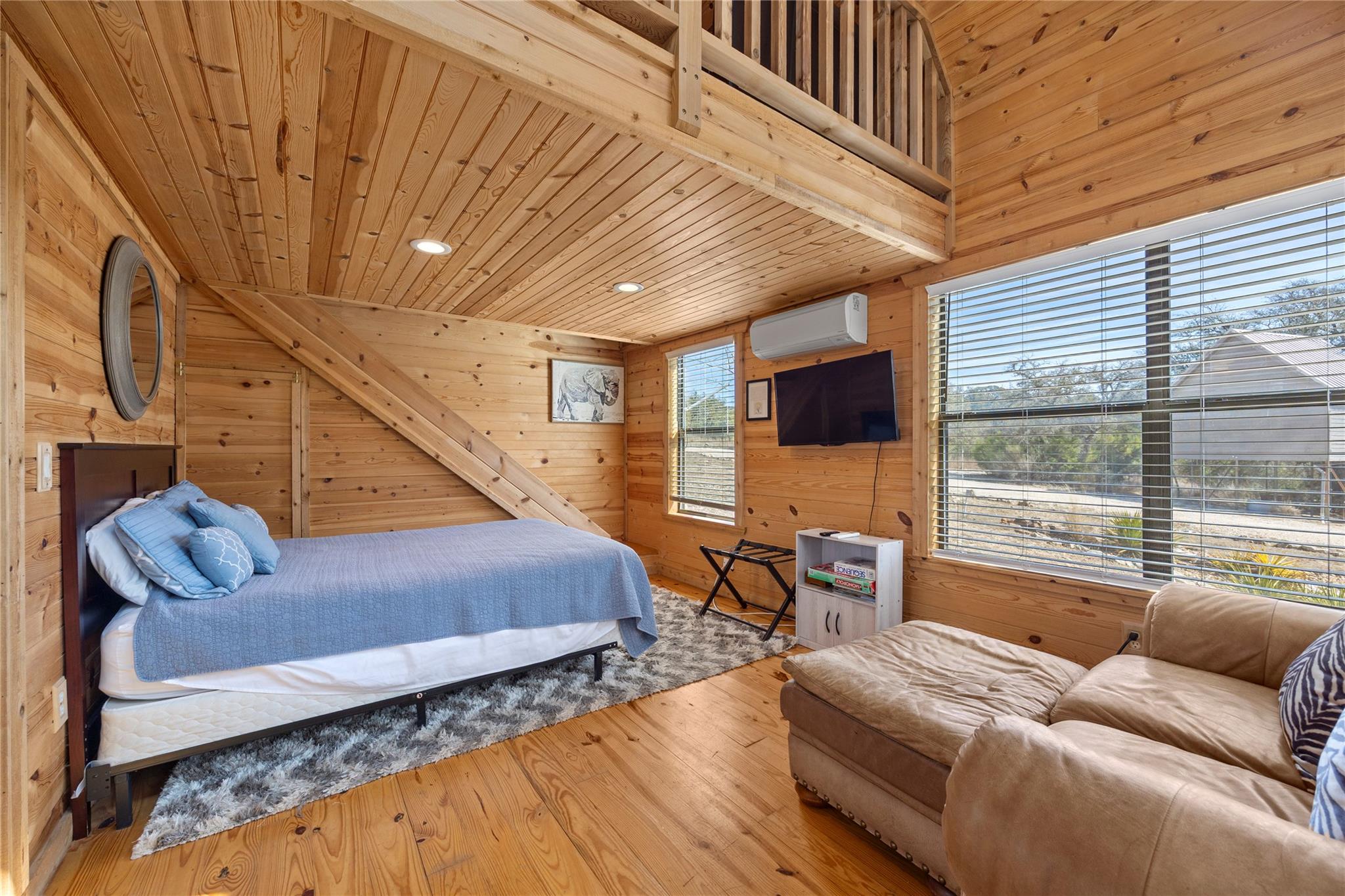 931 Sycamore Creek Dr, Dripping Springs, TX 78620