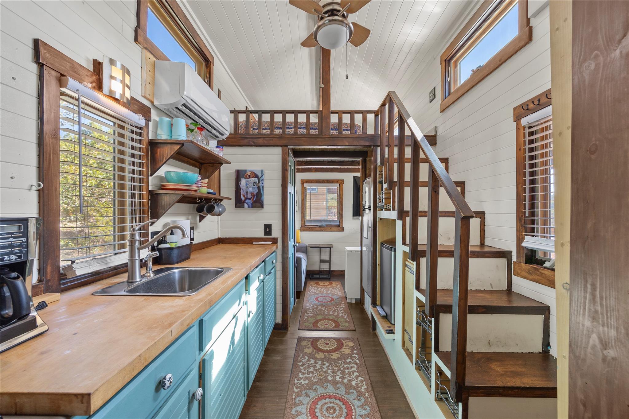 931 Sycamore Creek Dr, Dripping Springs, TX 78620