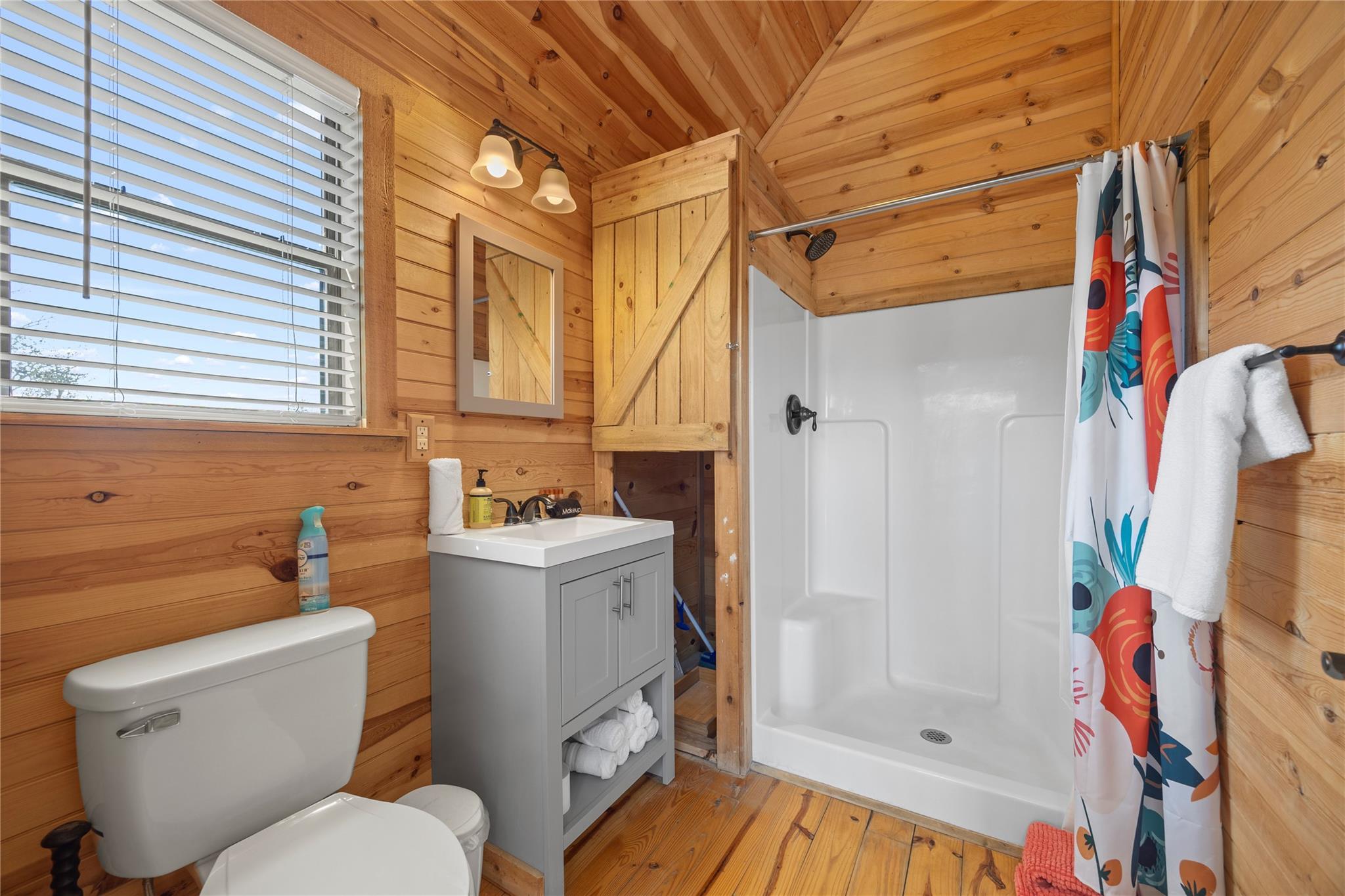 931 Sycamore Creek Dr, Dripping Springs, TX 78620