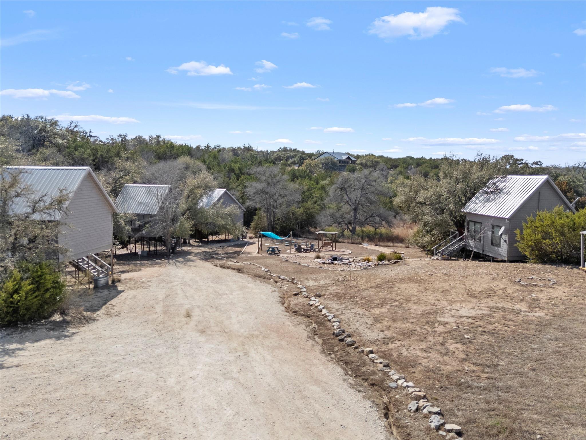 931 Sycamore Creek Dr, Dripping Springs, TX 78620