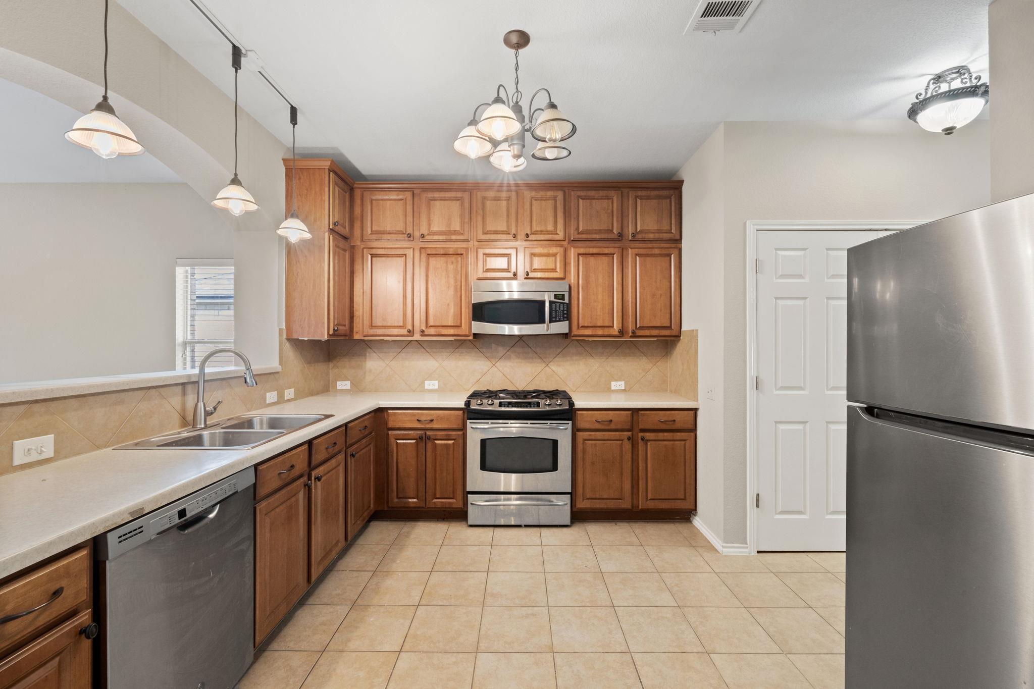 11213 Liberty Farms Dr, Austin, TX 78754