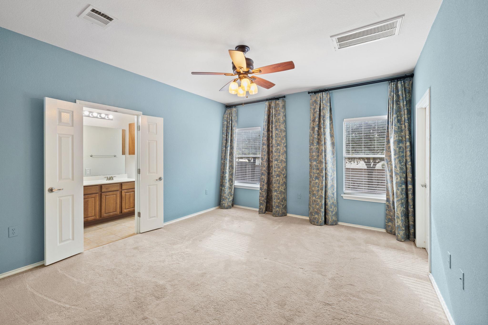 11213 Liberty Farms Dr, Austin, TX 78754