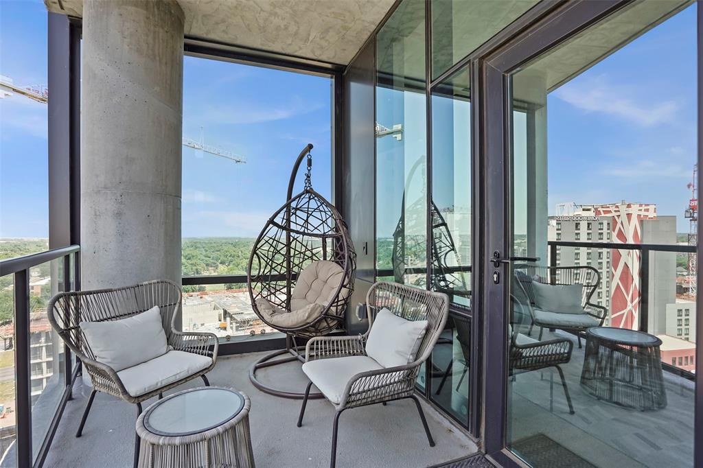 70 Rainey St # 1409, Austin, TX 78701