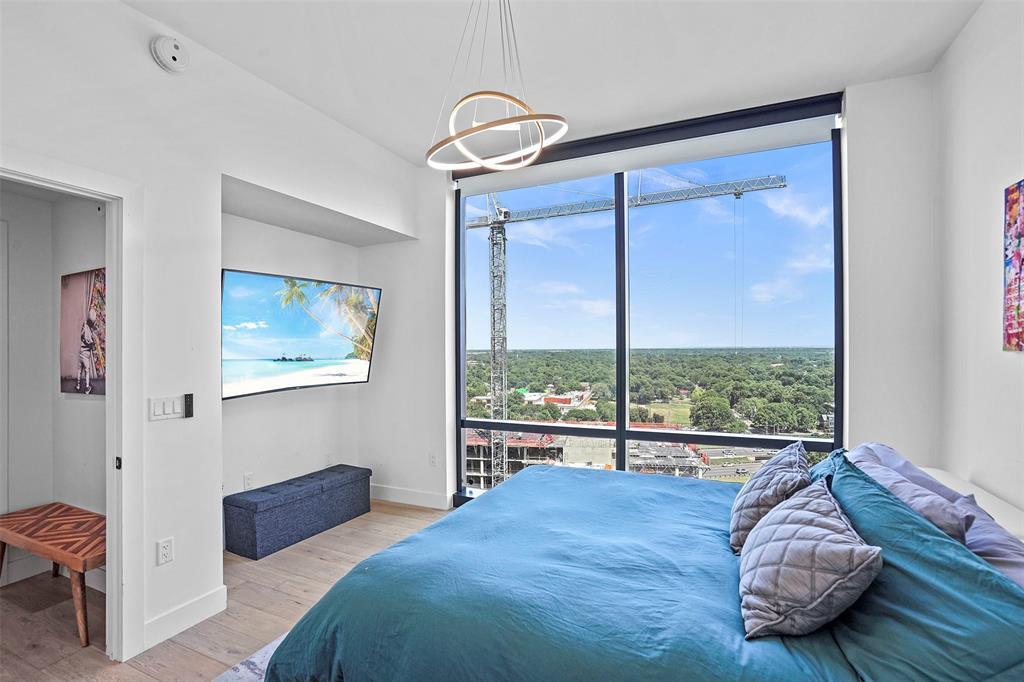 70 Rainey St # 1409, Austin, TX 78701