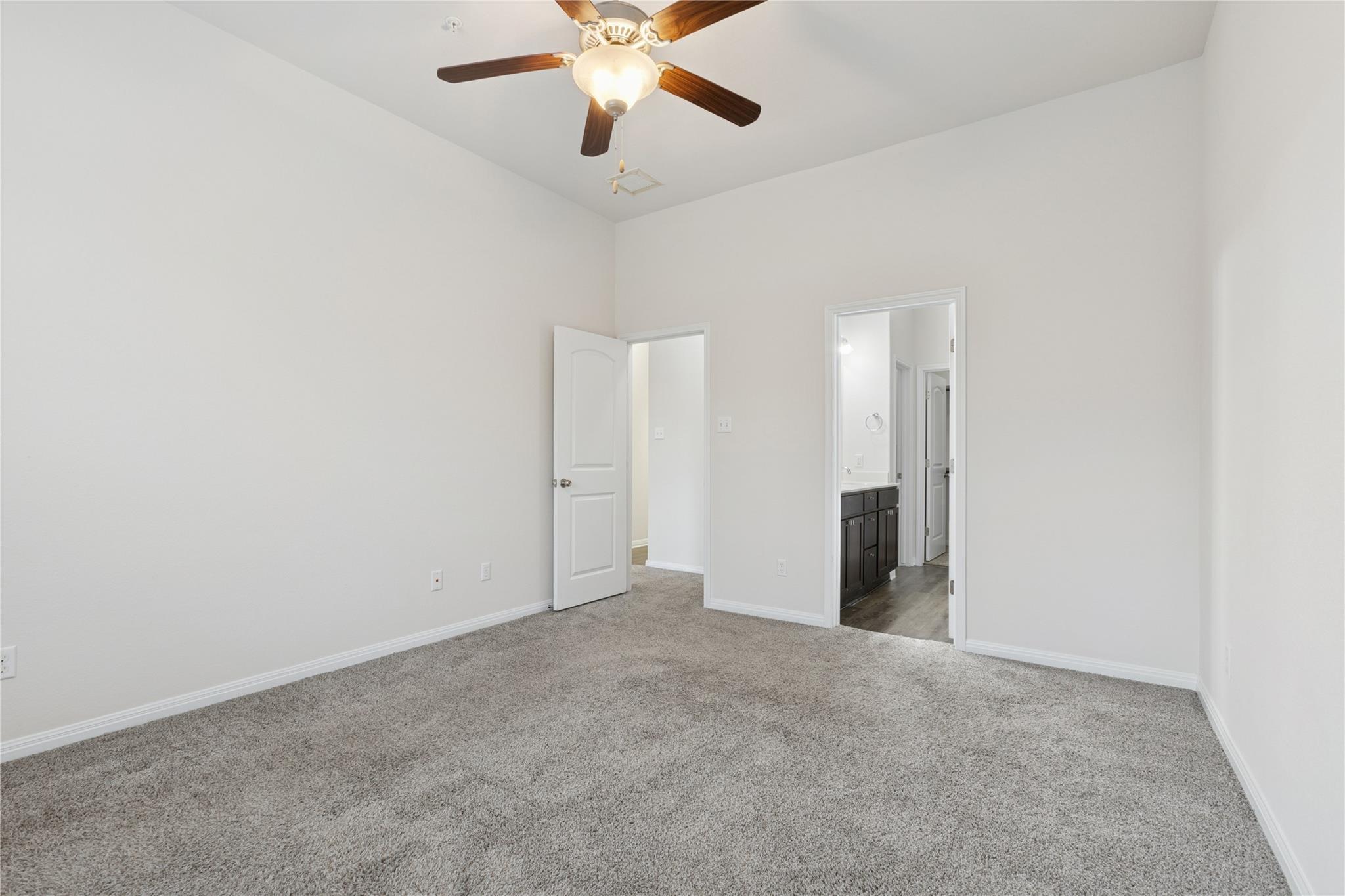 1200 S 10th St # 1004, Pflugerville, TX 78660