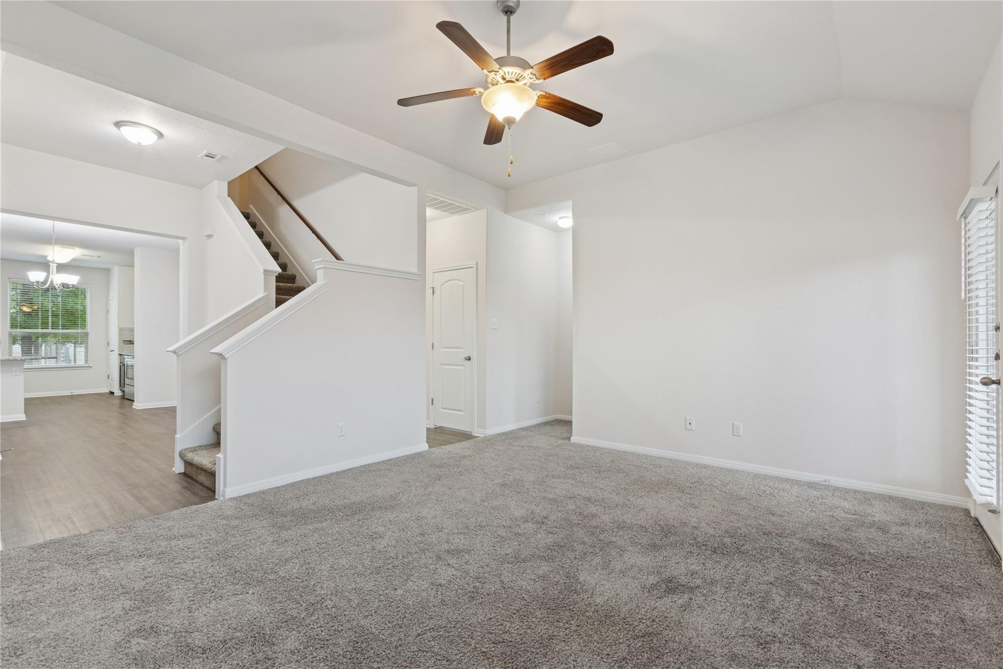 1200 S 10th St # 1004, Pflugerville, TX 78660