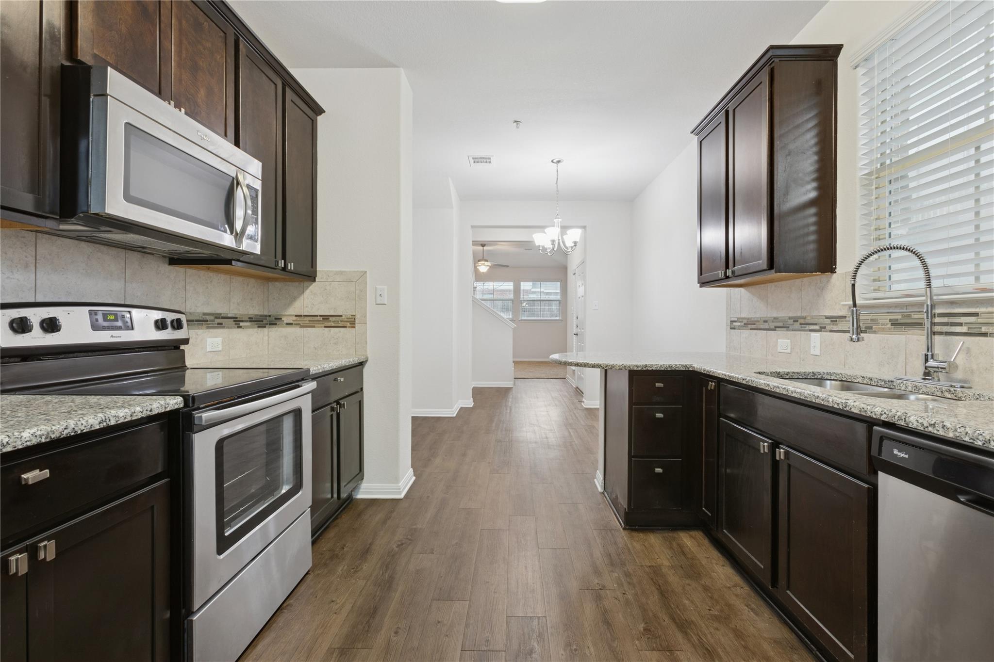 1200 S 10th St # 1004, Pflugerville, TX 78660