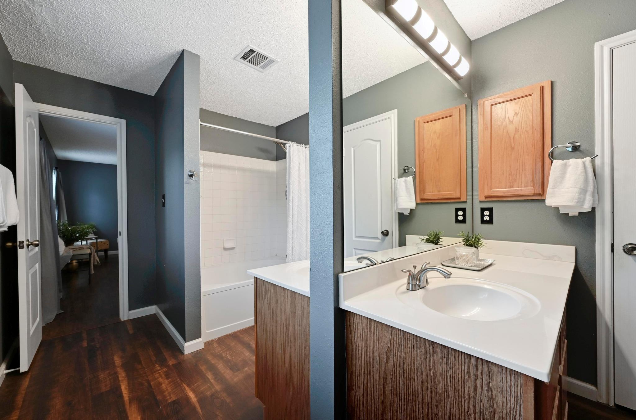 11220 Pickard Ln, Austin, TX 78748