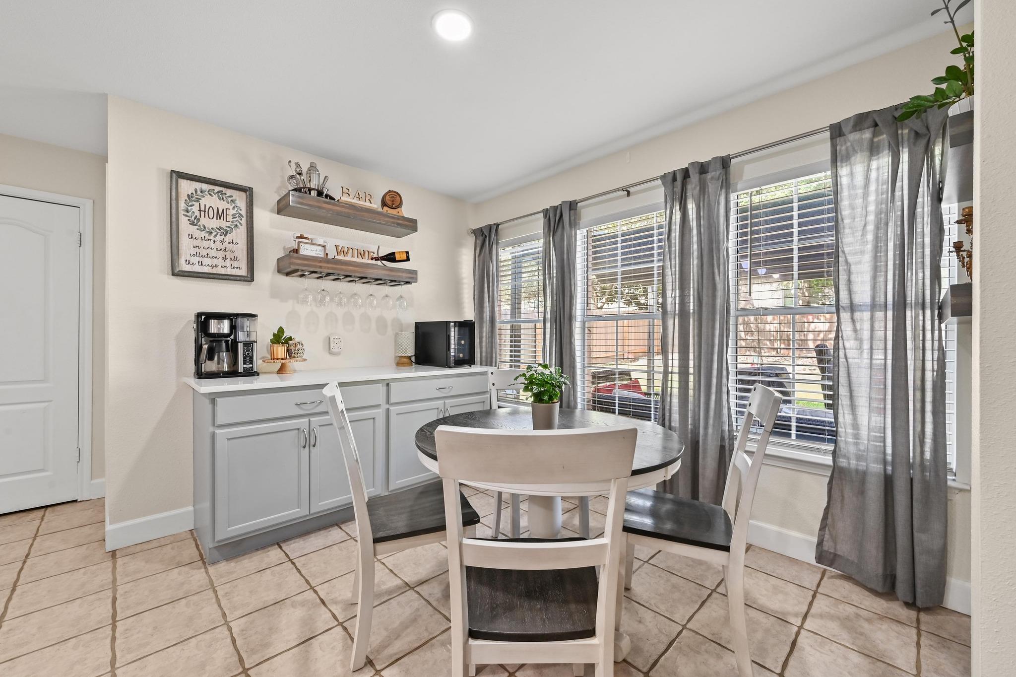 11220 Pickard Ln, Austin, TX 78748