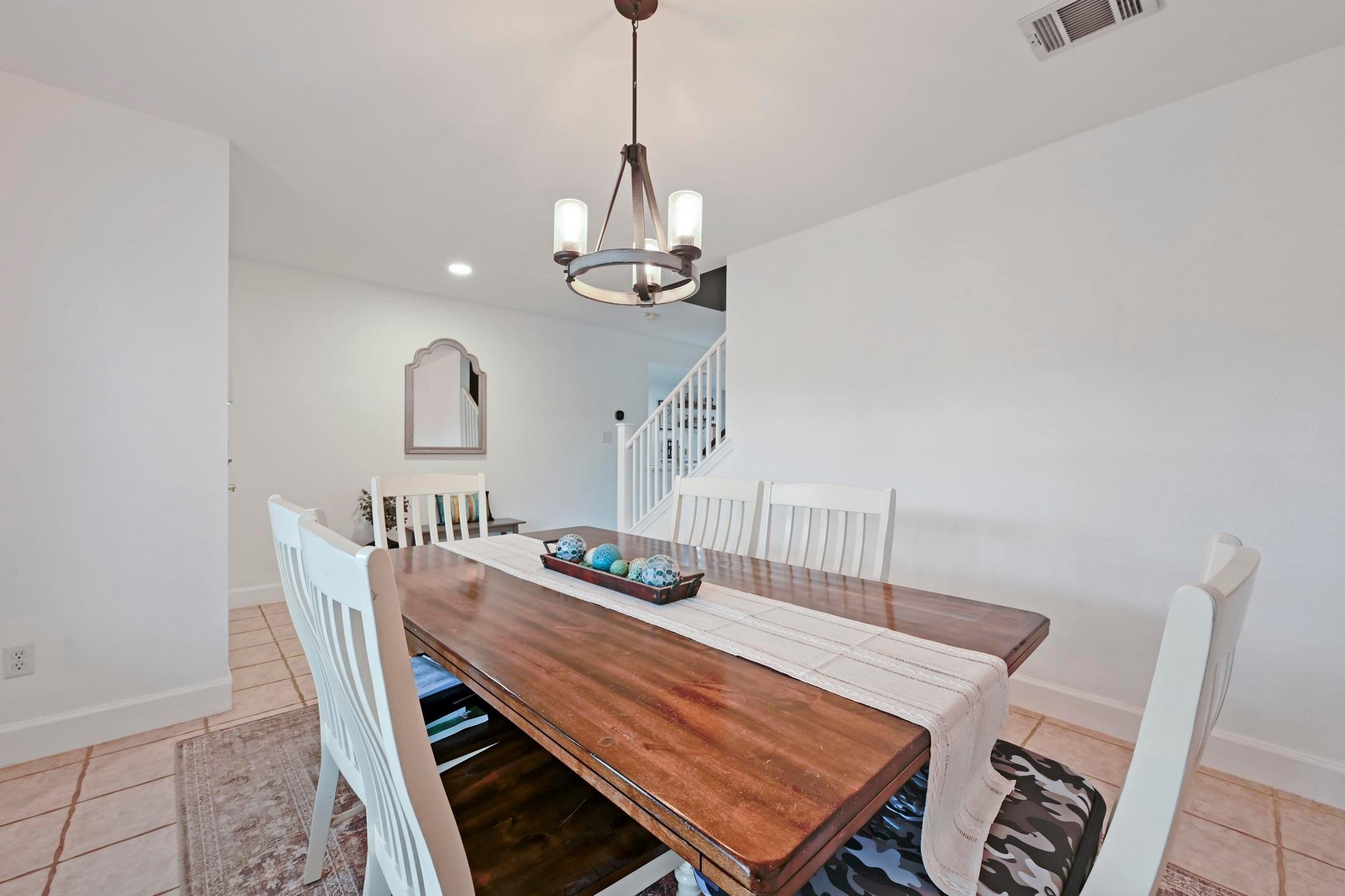 11220 Pickard Ln, Austin, TX 78748