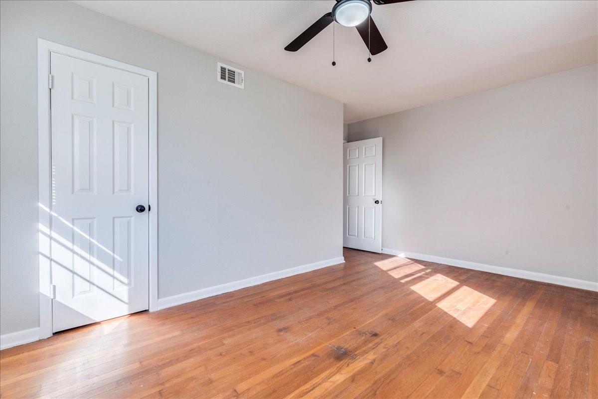 704 S 3rd St, Copperas Cove, TX 76522