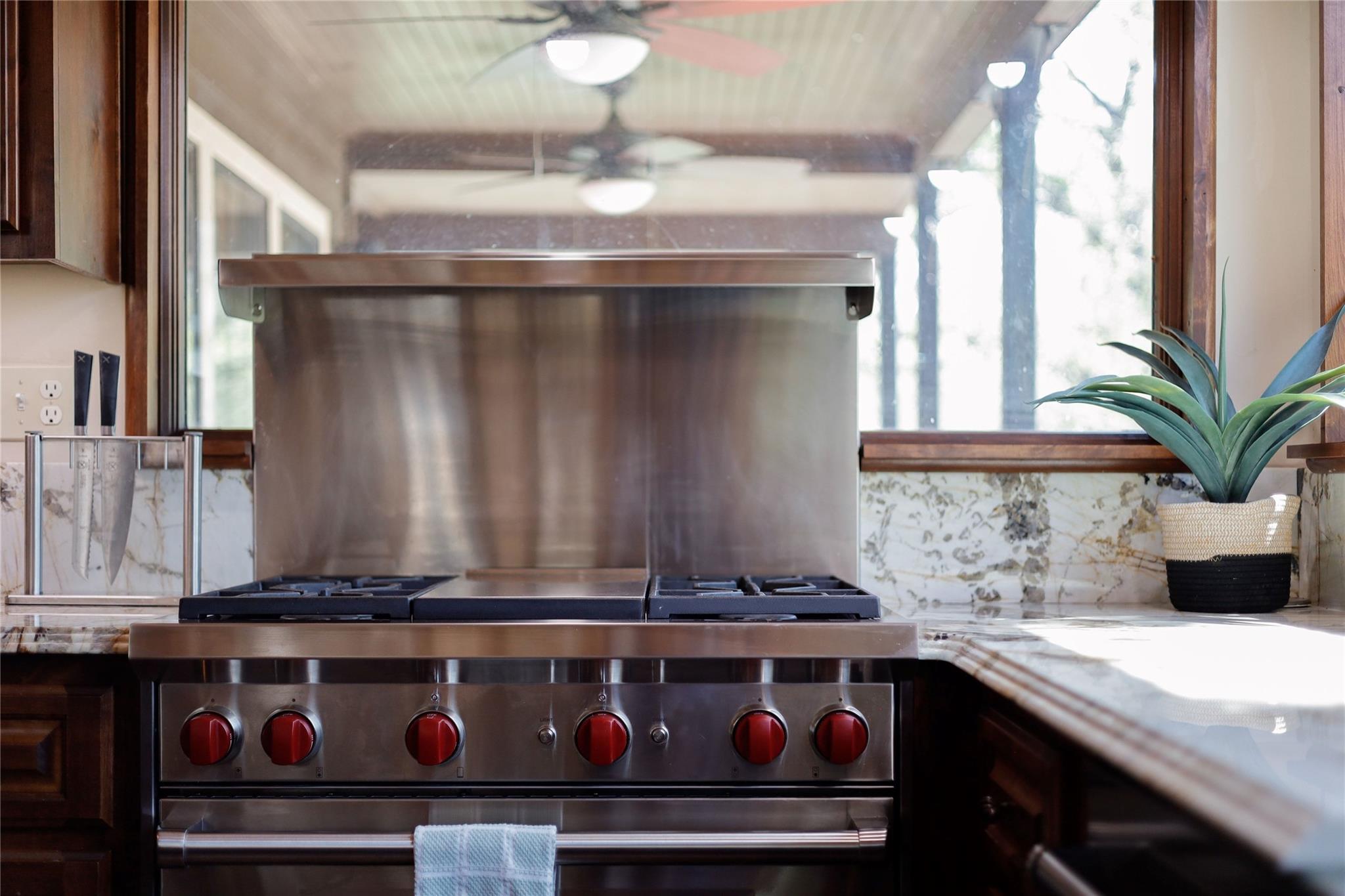 23605 Lakeside Dr, Marble Falls, TX 78654