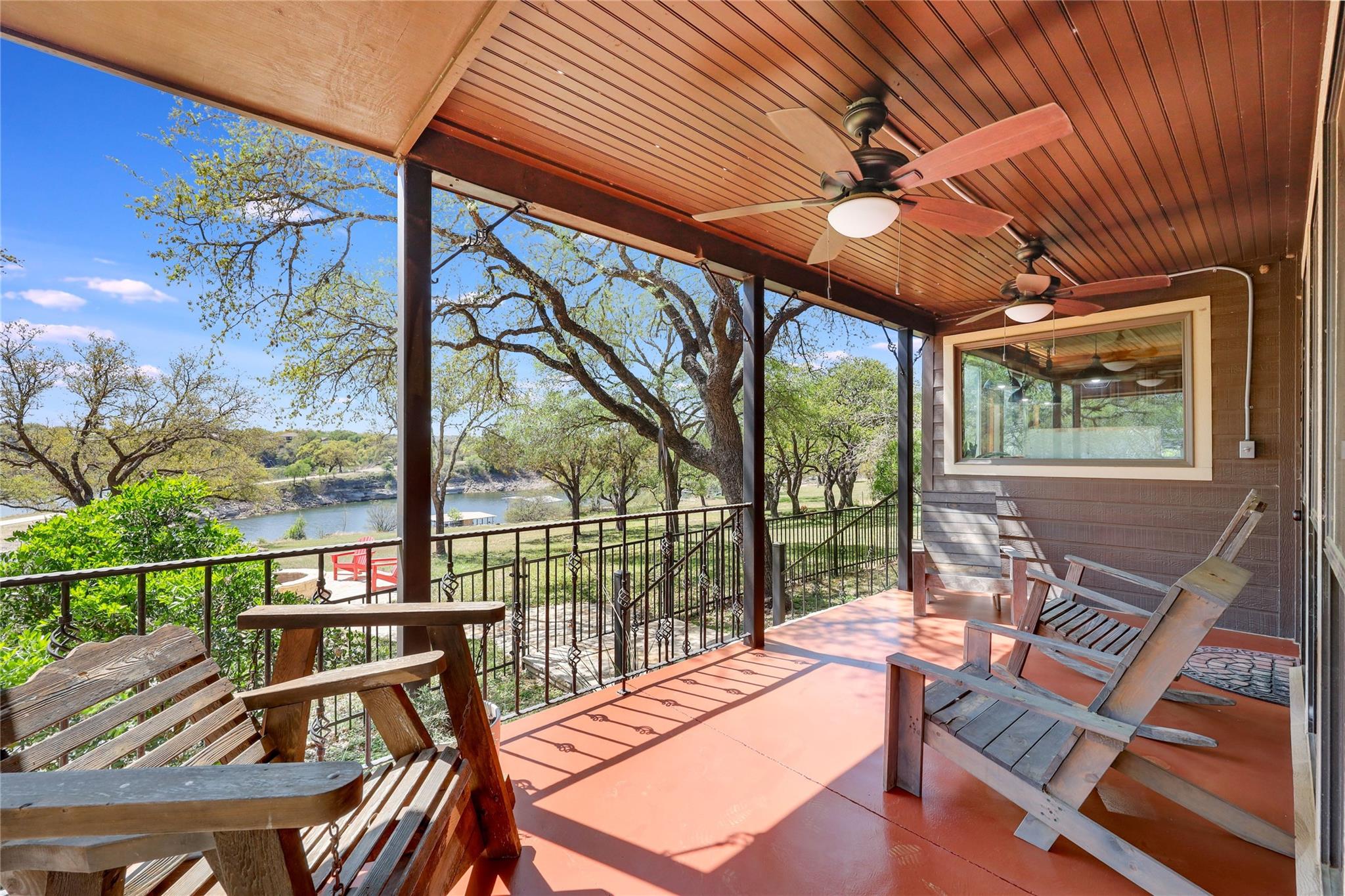 23605 Lakeside Dr, Marble Falls, TX 78654