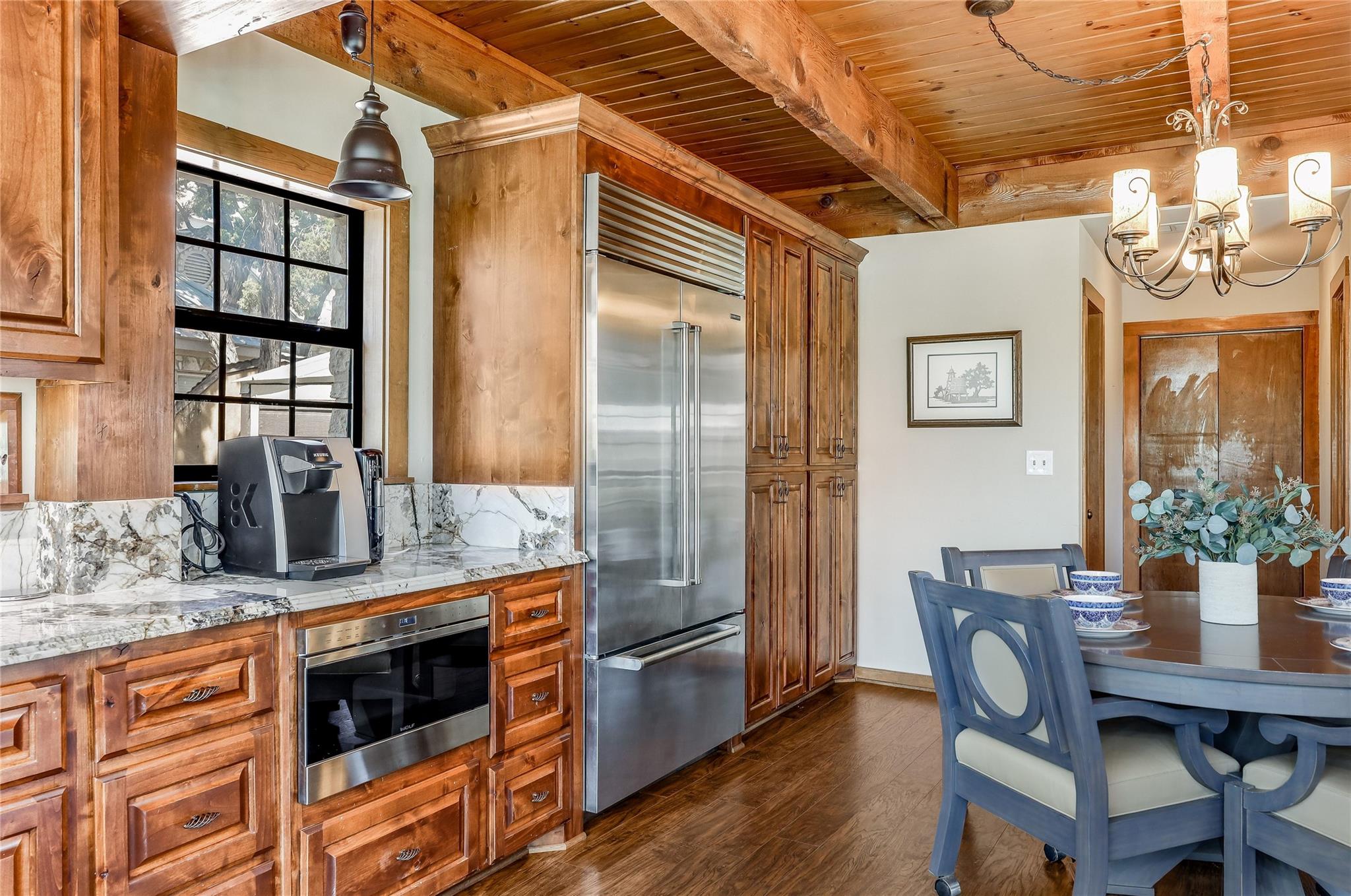 23605 Lakeside Dr, Marble Falls, TX 78654