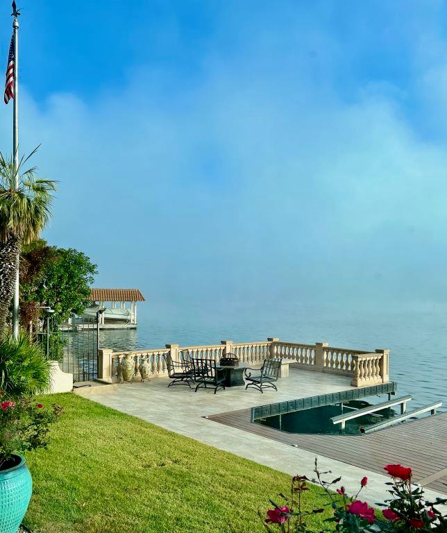 101 Far North Cir, Horseshoe Bay, TX 78657