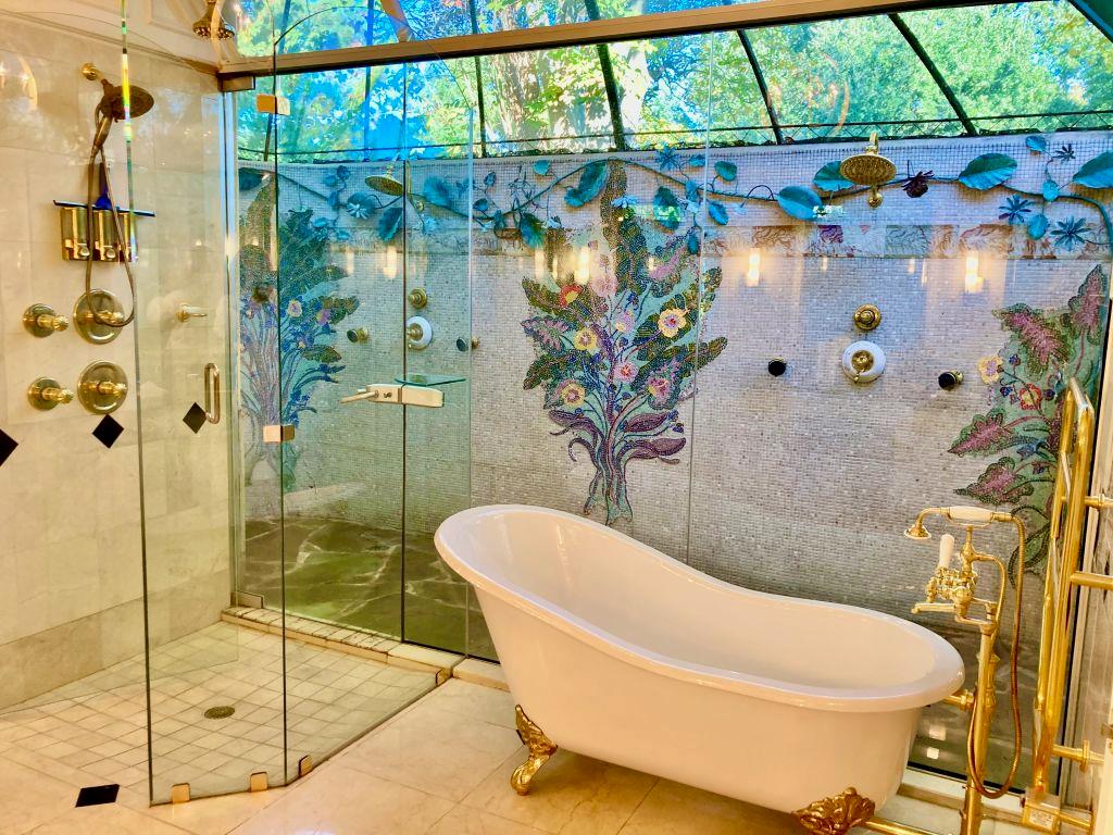 101 Far North Cir, Horseshoe Bay, TX 78657