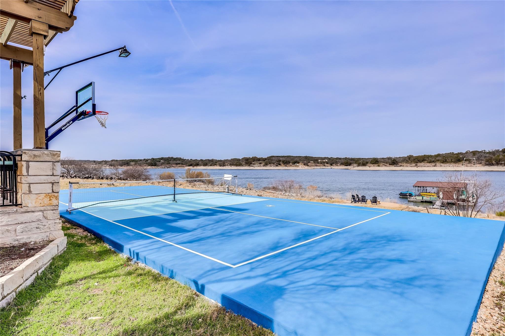 3008 Point Cv, Lago Vista, TX 78645