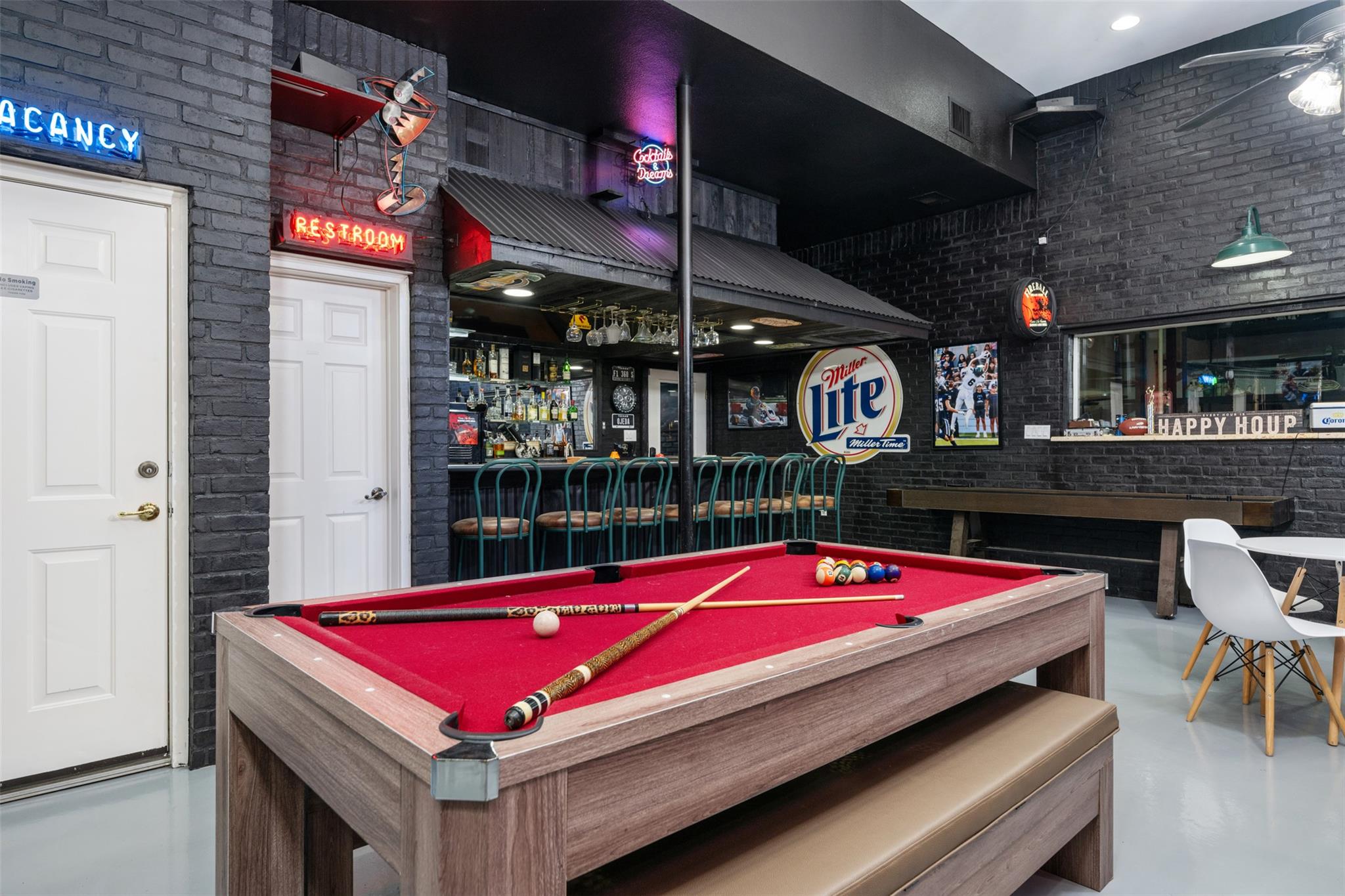 3008 Point Cv, Lago Vista, TX 78645