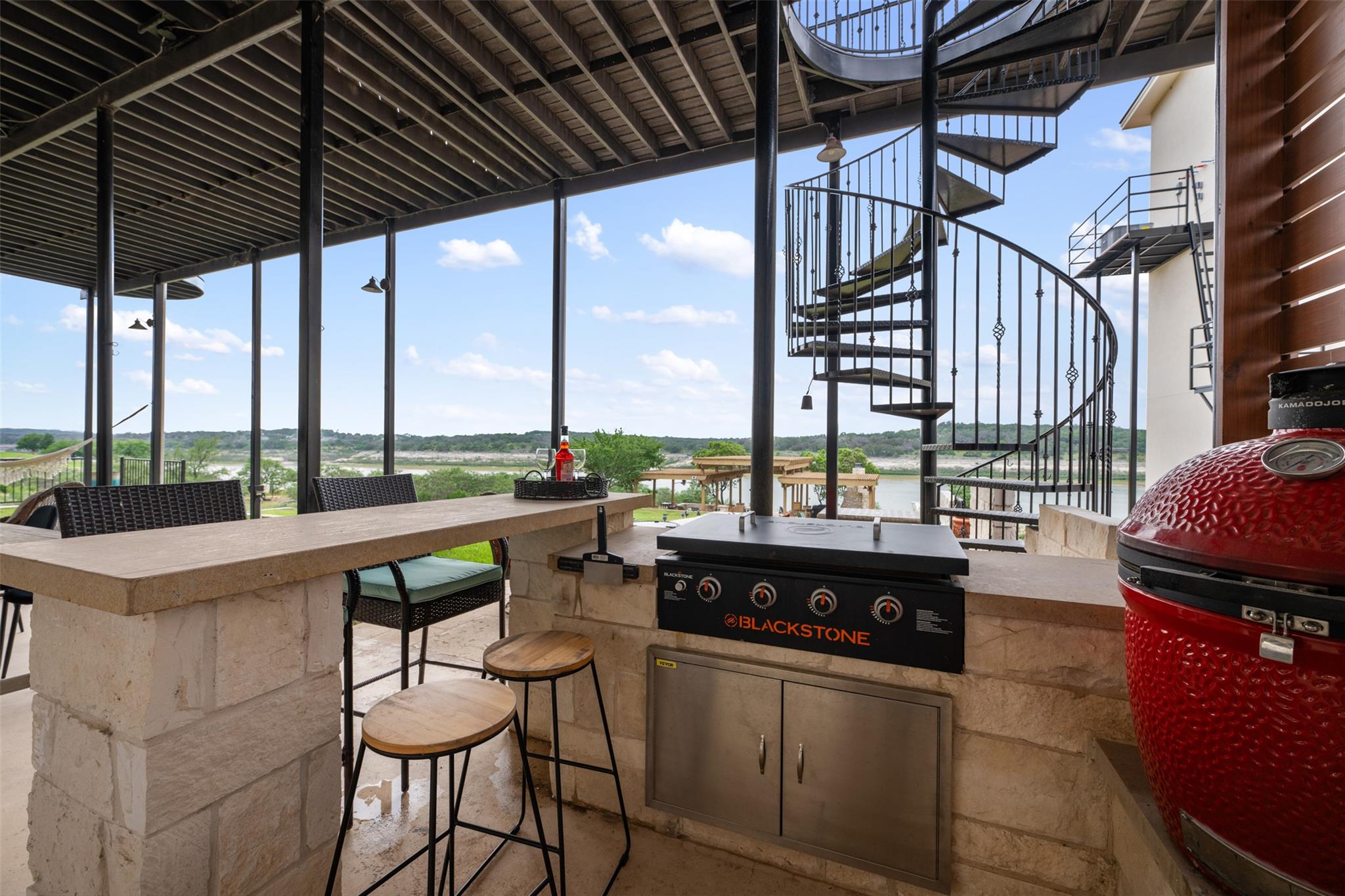 3008 Point Cv, Lago Vista, TX 78645