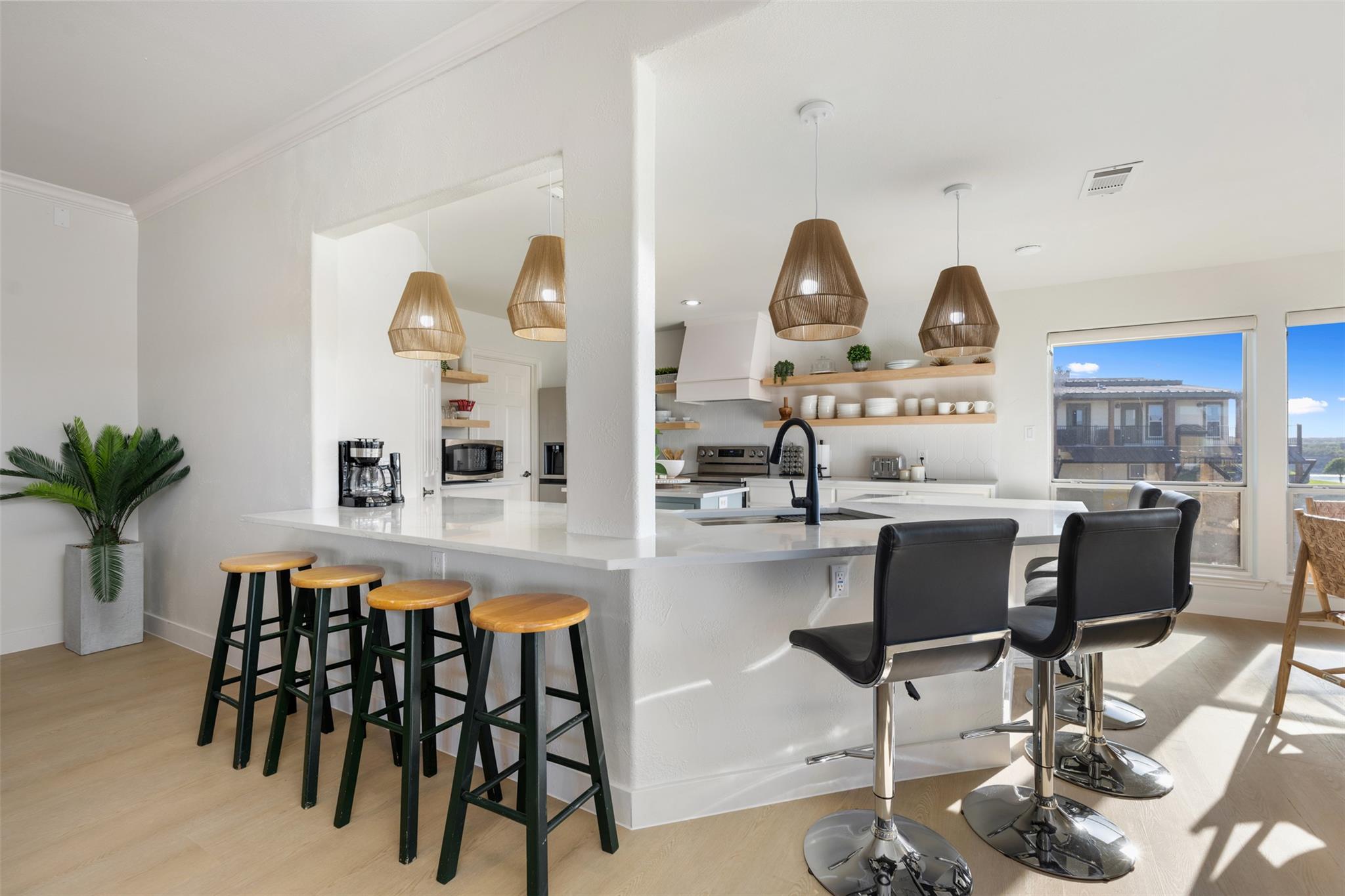 3008 Point Cv, Lago Vista, TX 78645