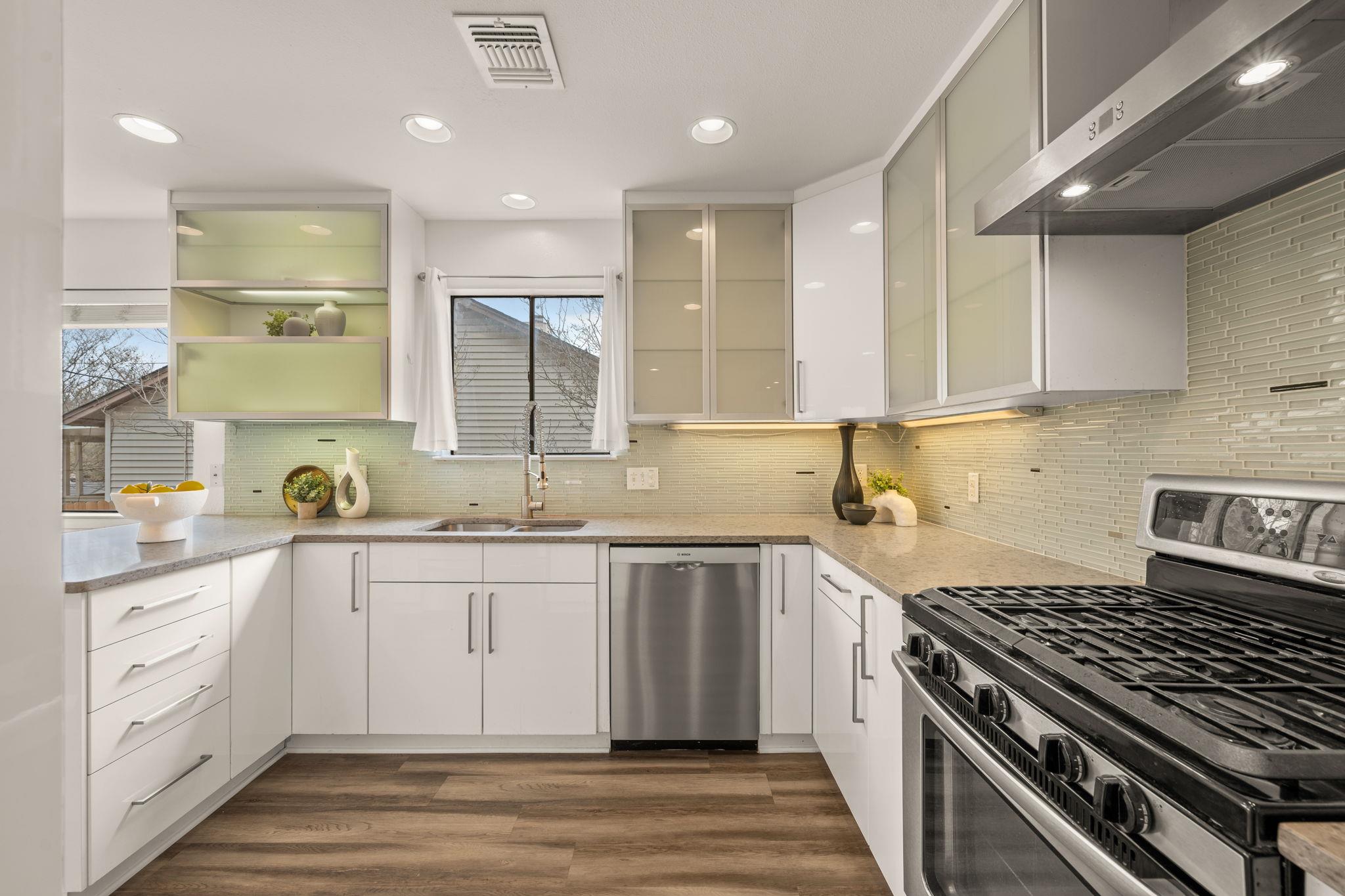 4102 Tamarack Trl, Austin, TX 78727