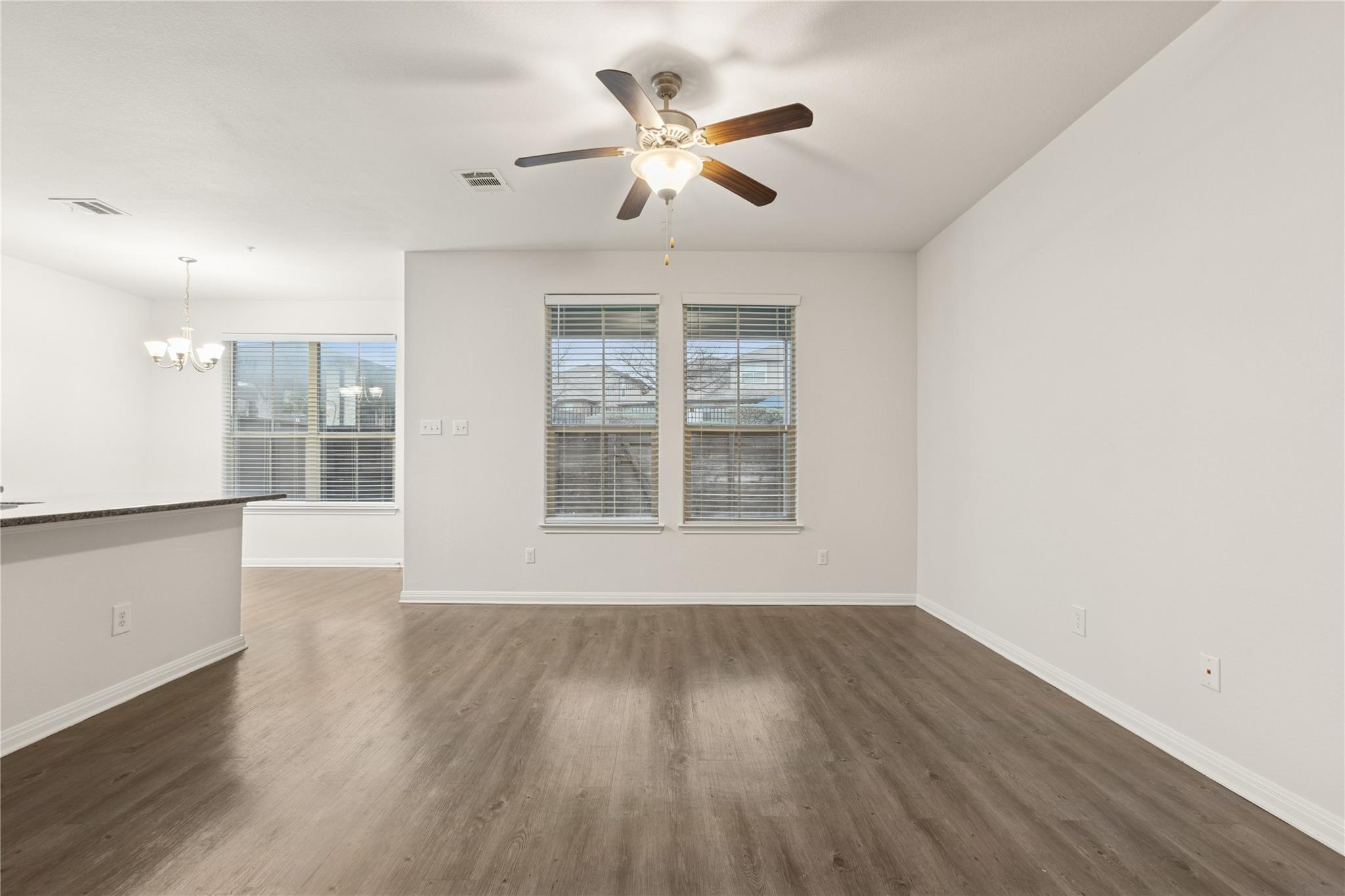 1200 S 10th St # 1804, Pflugerville, TX 78660