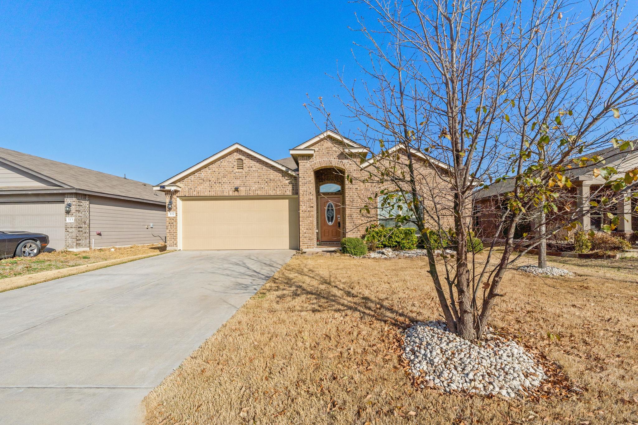 117 Hematite Ln, Jarrell, TX 76537