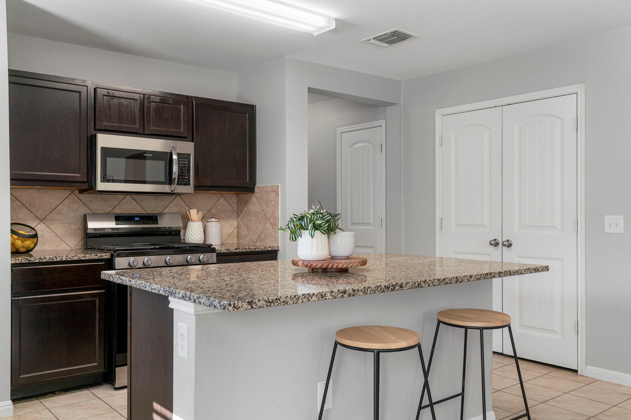 11221 Bachman Dr, Austin, TX 78754