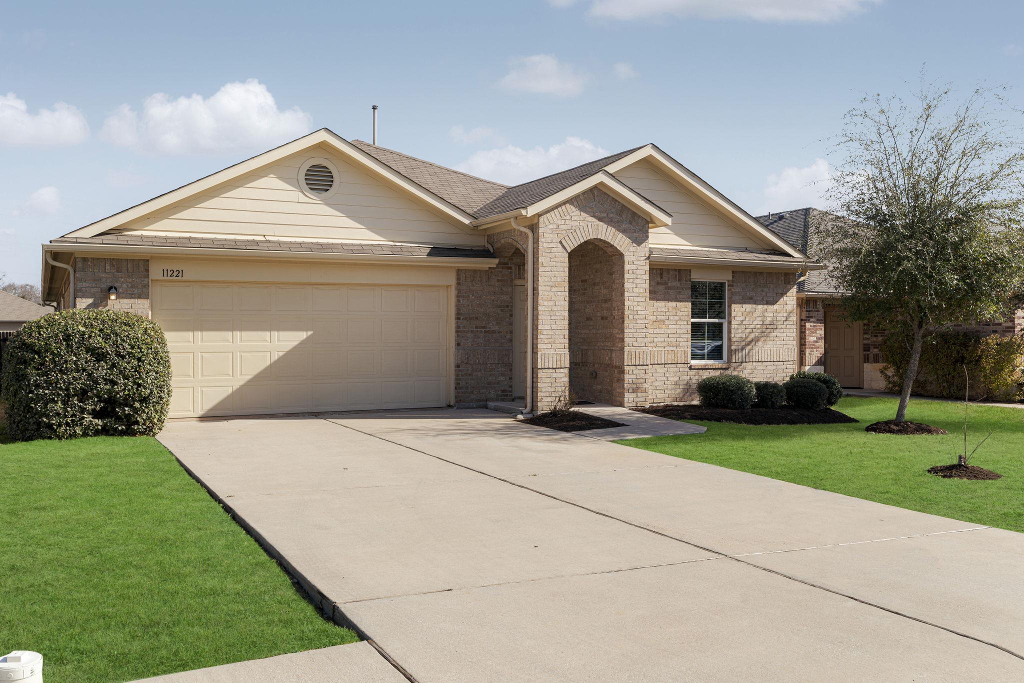 11221 Bachman Dr, Austin, TX 78754