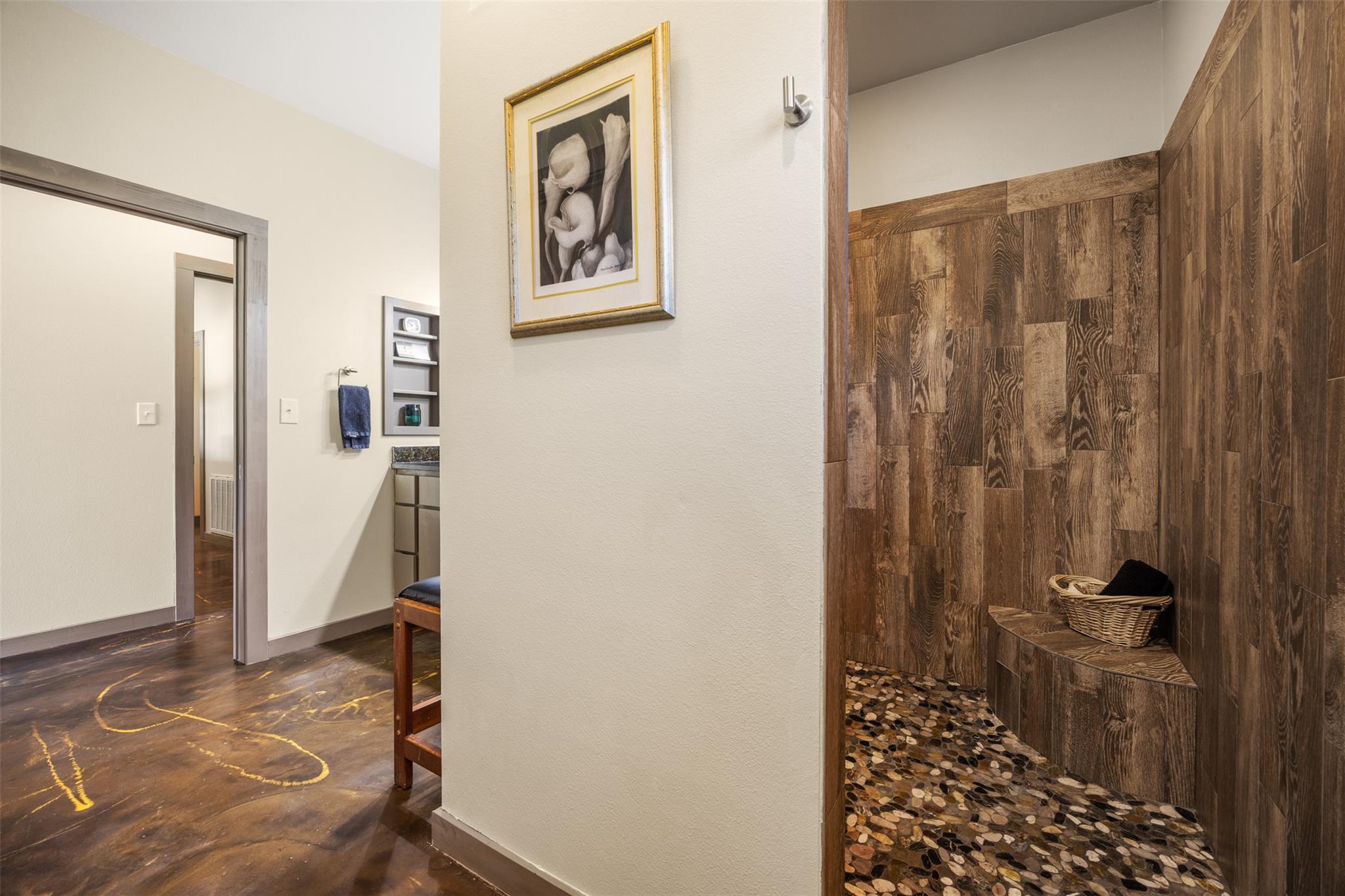 609 Las Colinas Dr, Wimberley, TX 78676