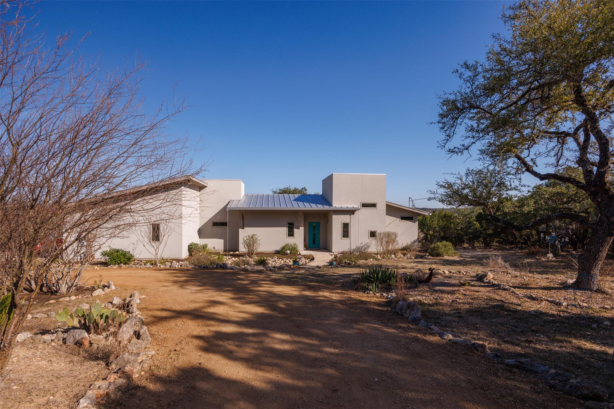 609 Las Colinas Dr, Wimberley, TX 78676