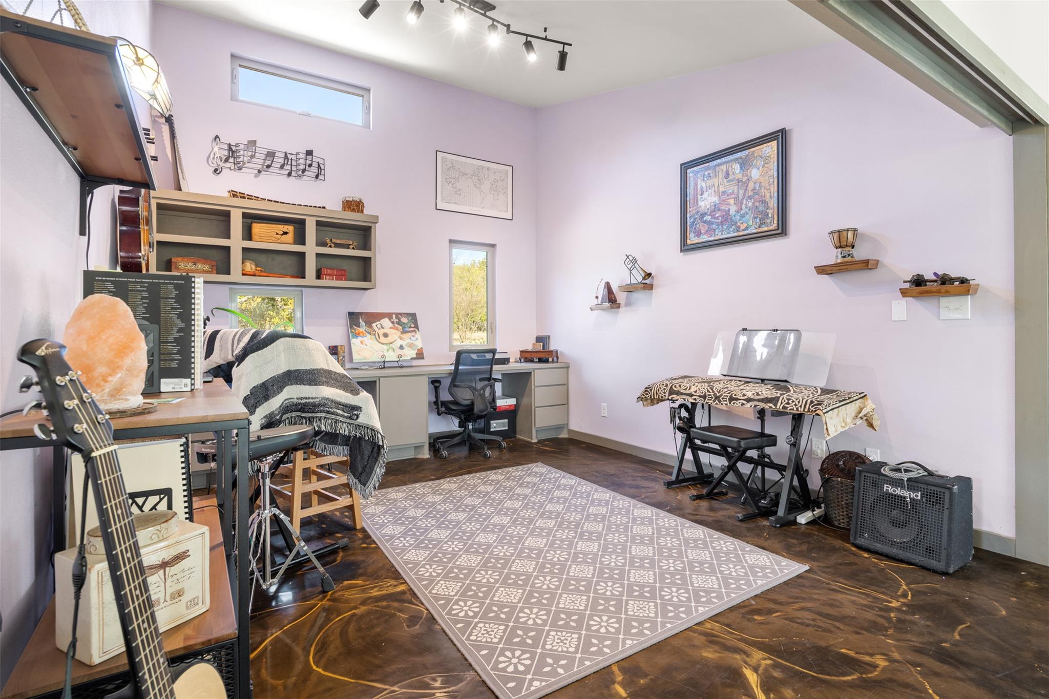 609 Las Colinas Dr, Wimberley, TX 78676