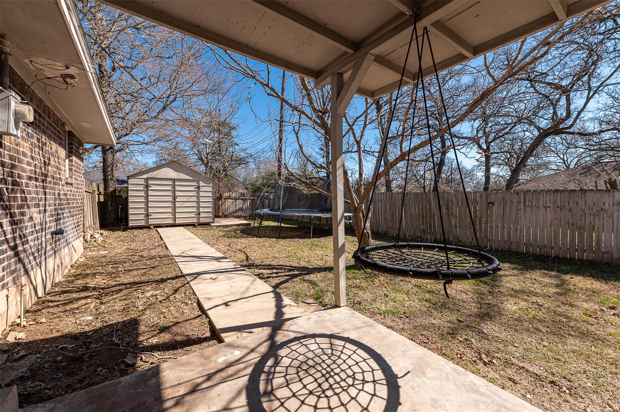 2212 Teton Dr, Bryan, TX 77803