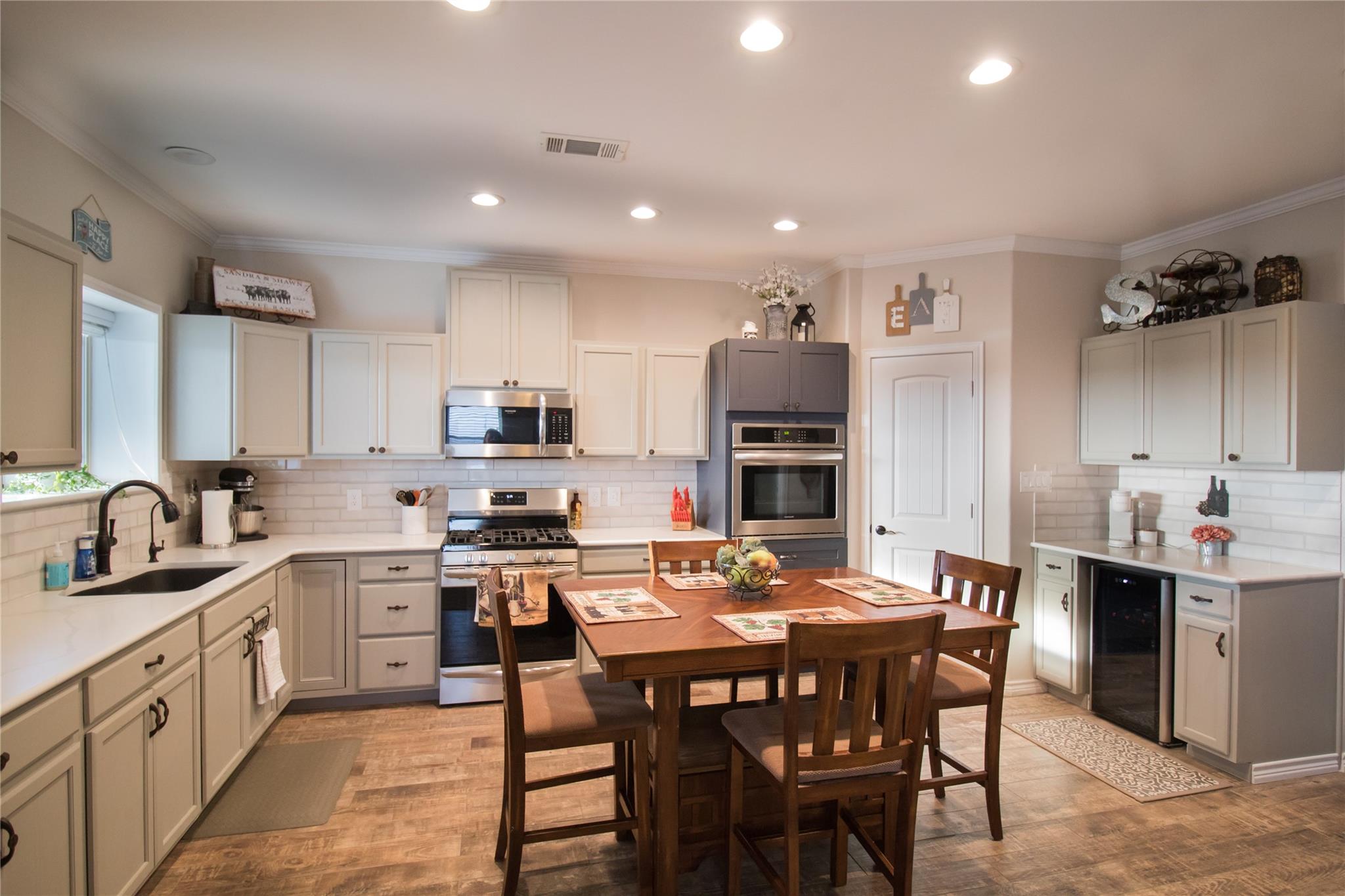 2238 County Road 2109, Lometa, TX 76853