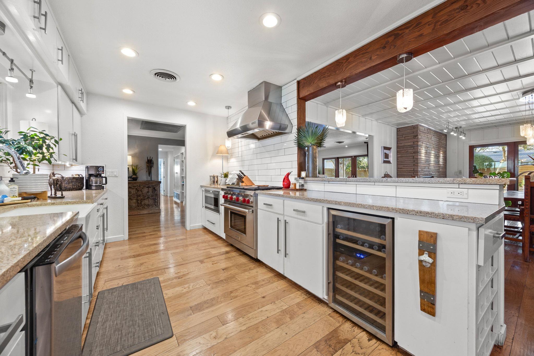 1405 E 18th St, Georgetown, TX 78626