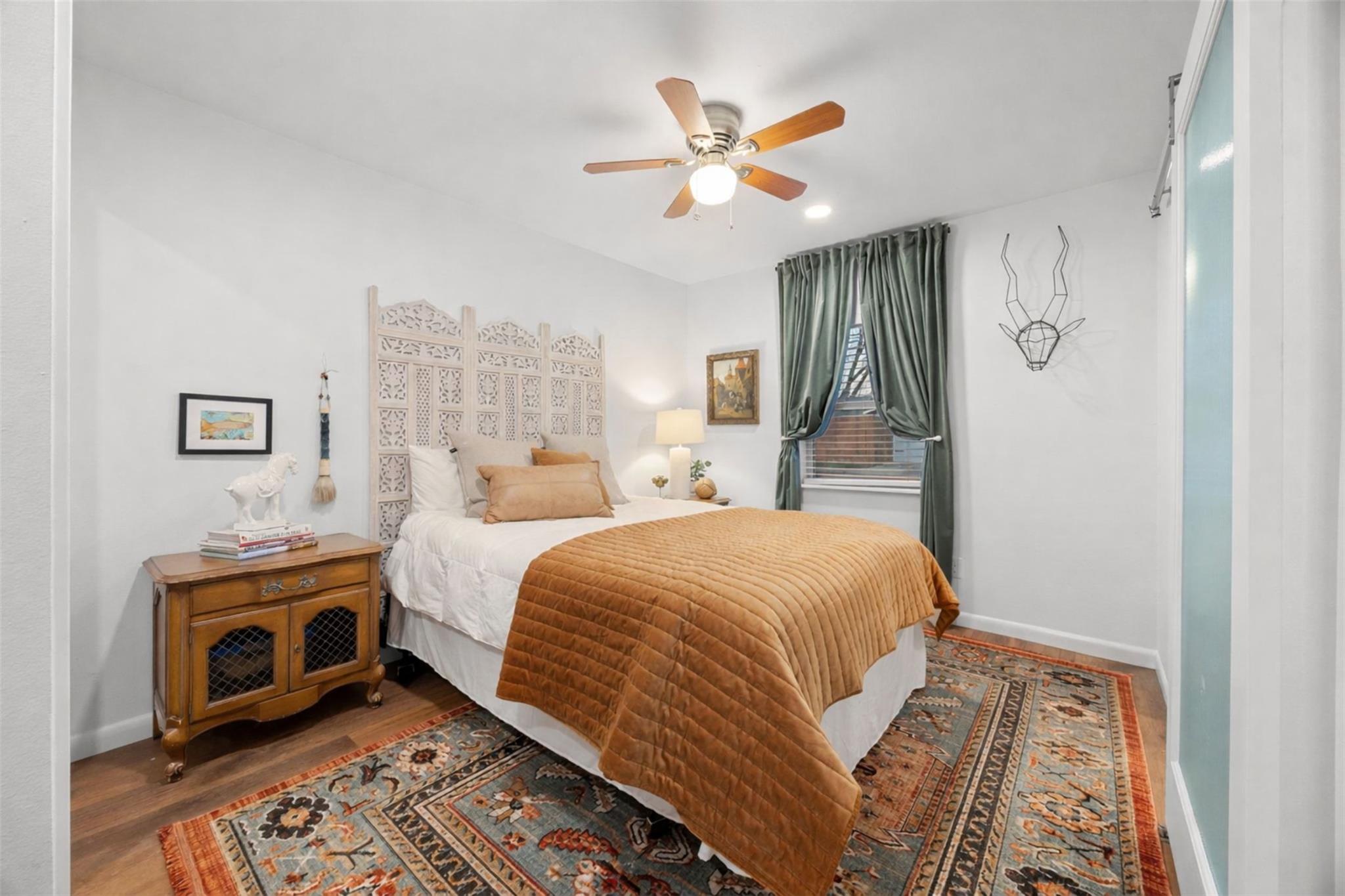 1405 E 18th St, Georgetown, TX 78626