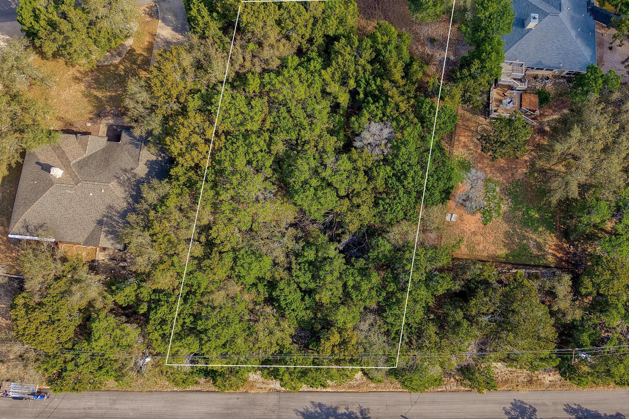 20812 Fawn Ridge Dr, Lago Vista, TX 78645