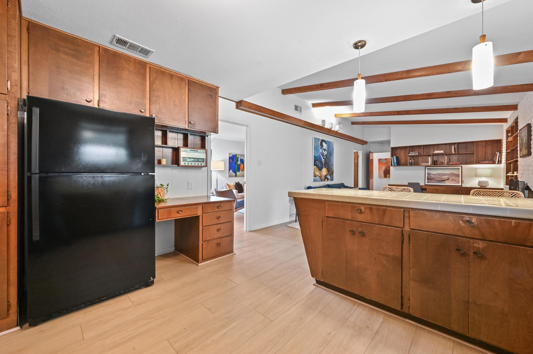 908 Vogel Dr, Lockhart, TX 78644