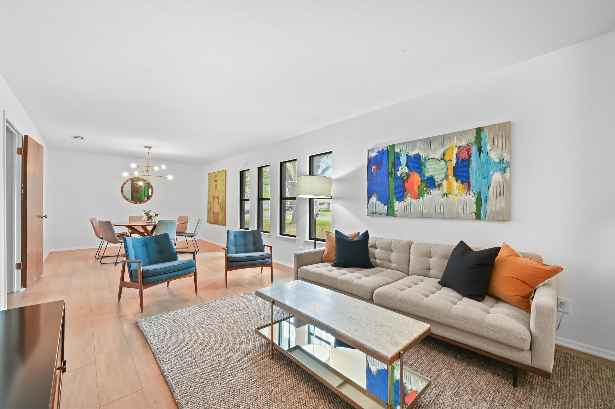 908 Vogel Dr, Lockhart, TX 78644