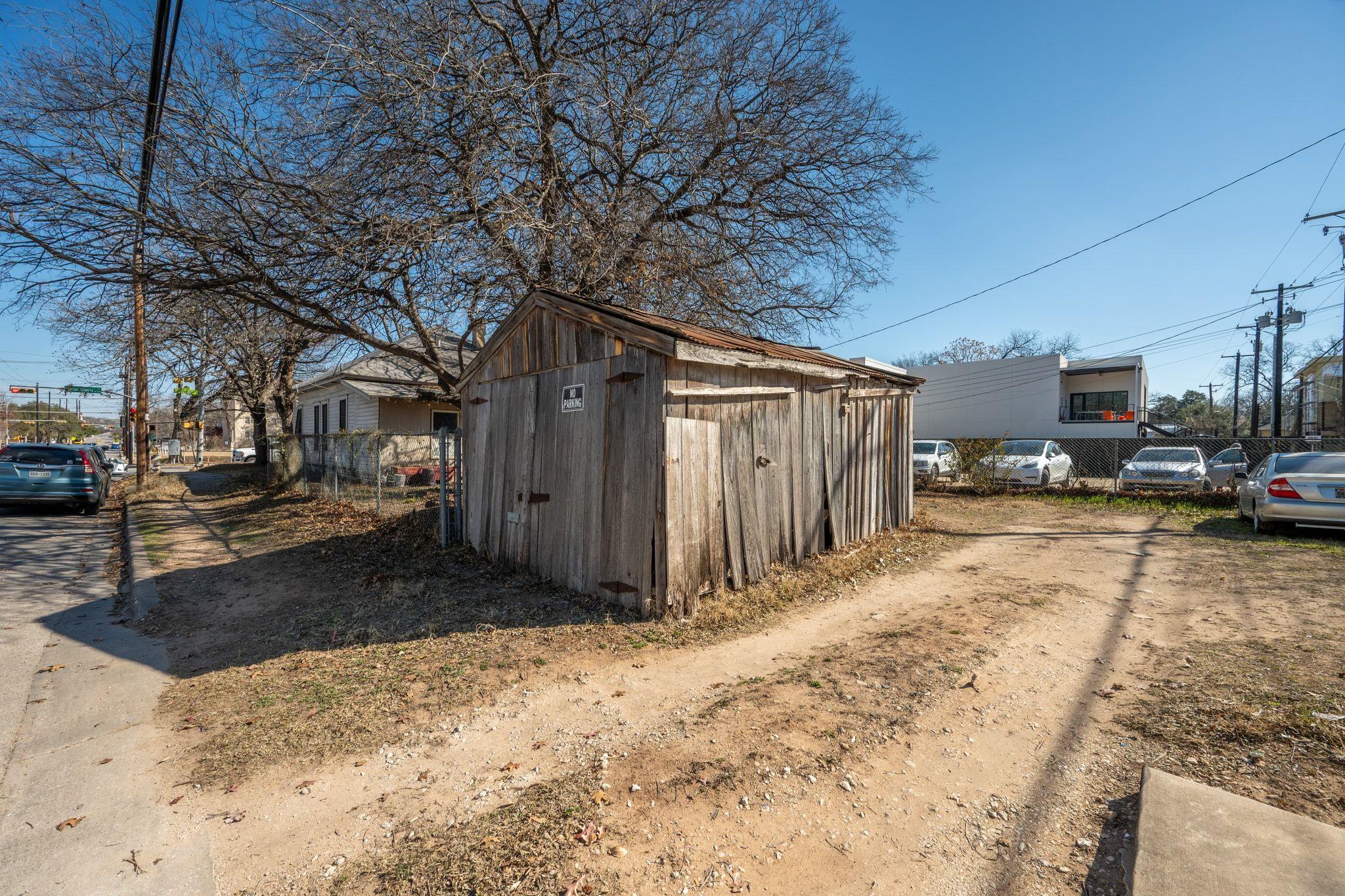 2201 E Cesar Chavez St, Austin, TX 78702