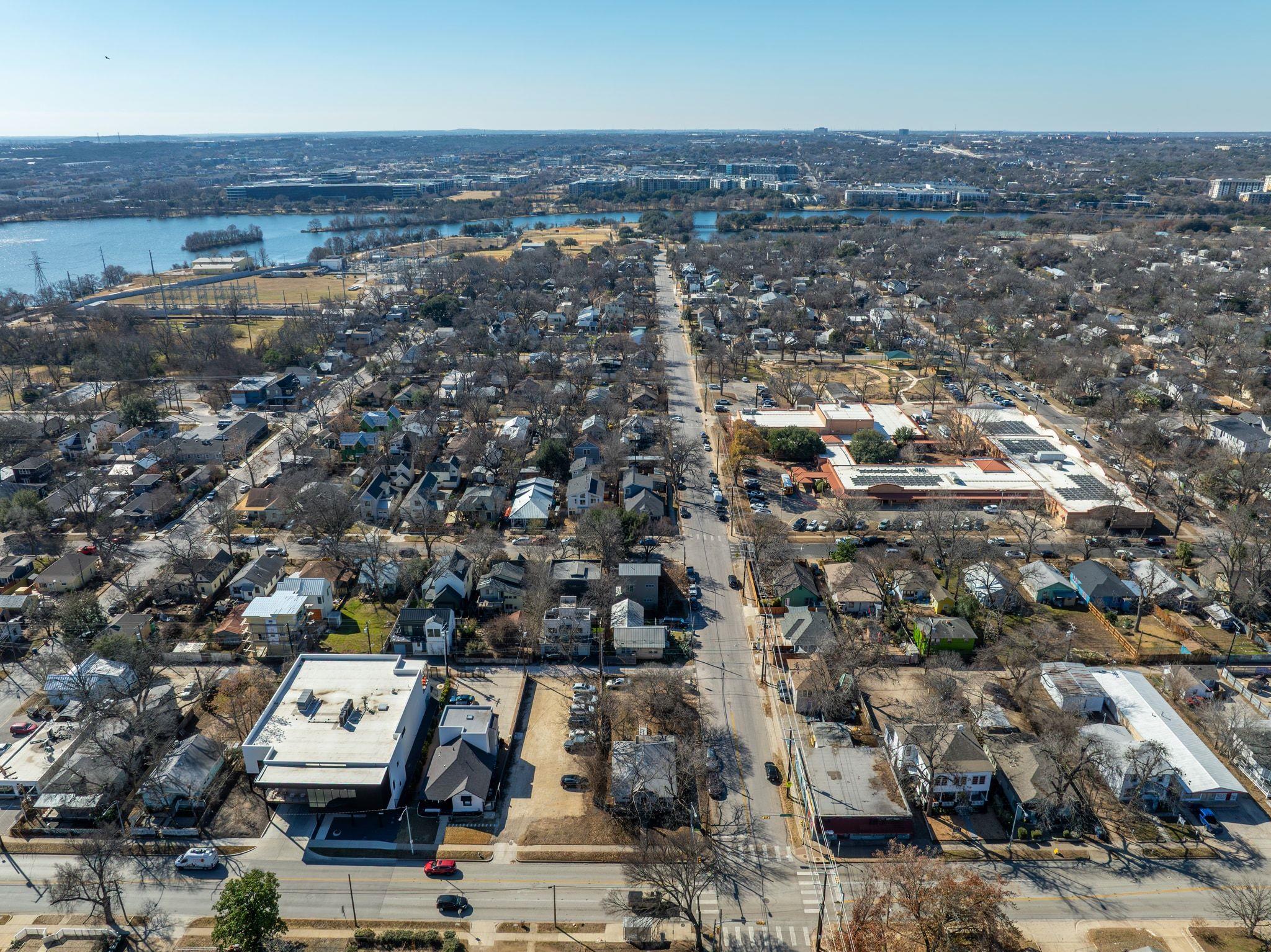 2201 E Cesar Chavez St, Austin, TX 78702