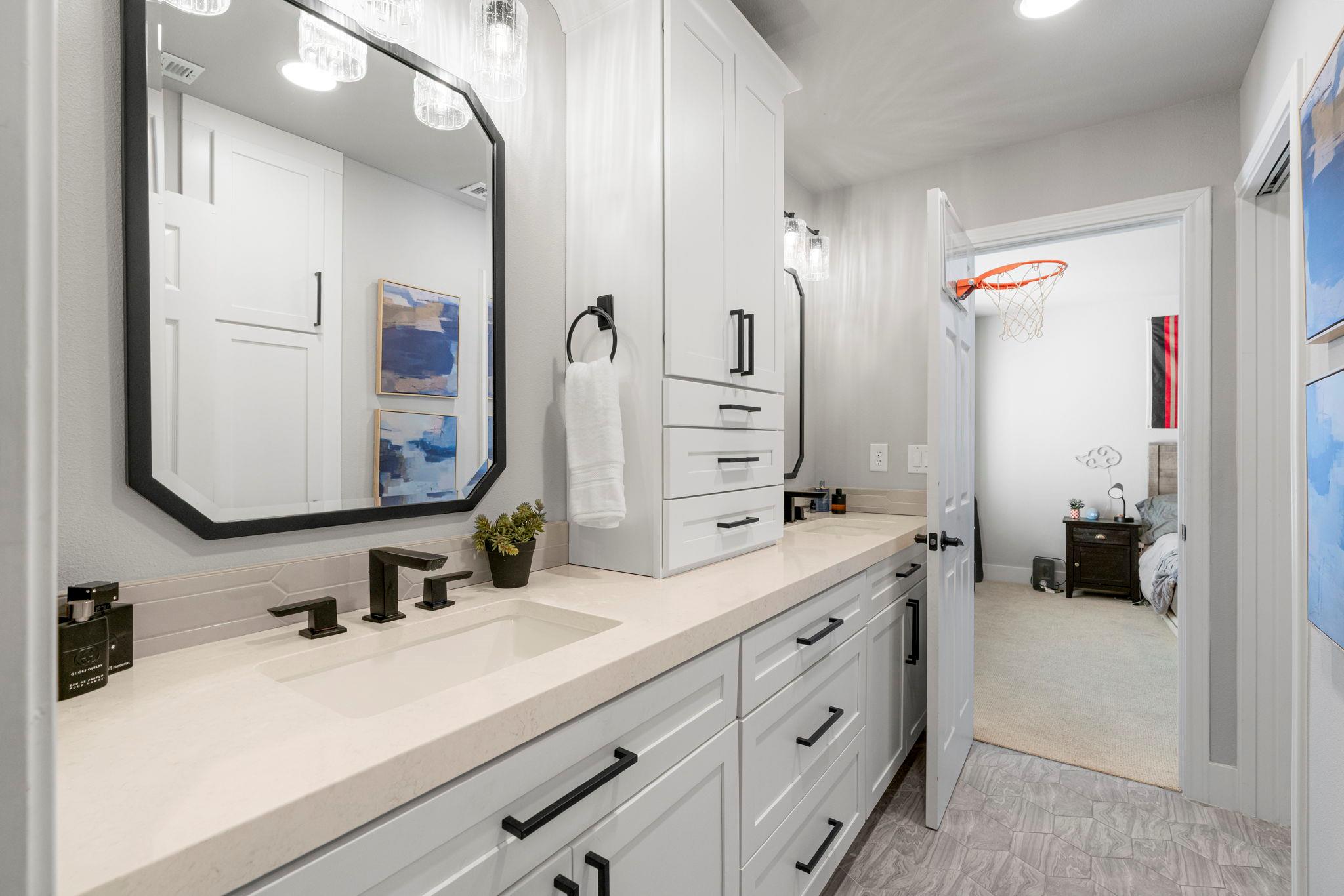 3412 Serene Hills Ct, Austin, TX 78738